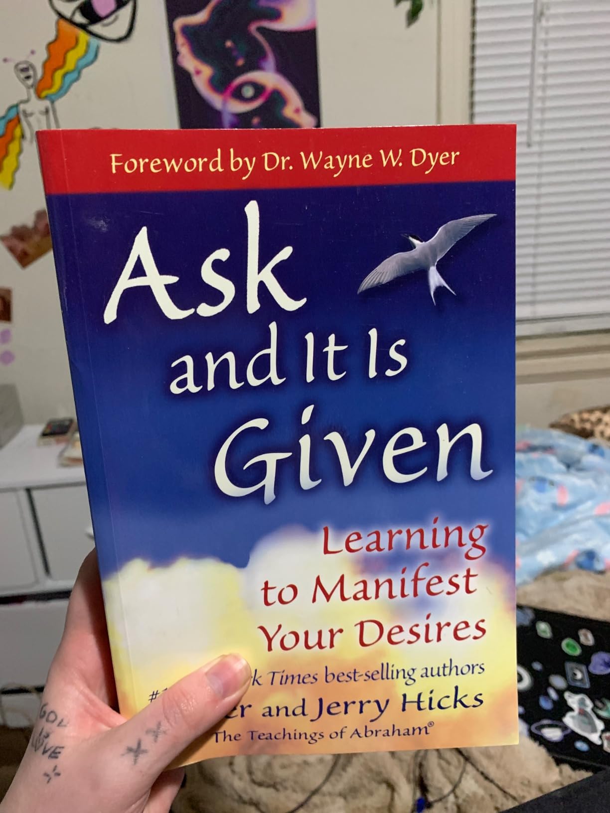 Ask and It Is Given: Learning to Manifest Your Desires customer photo 2
