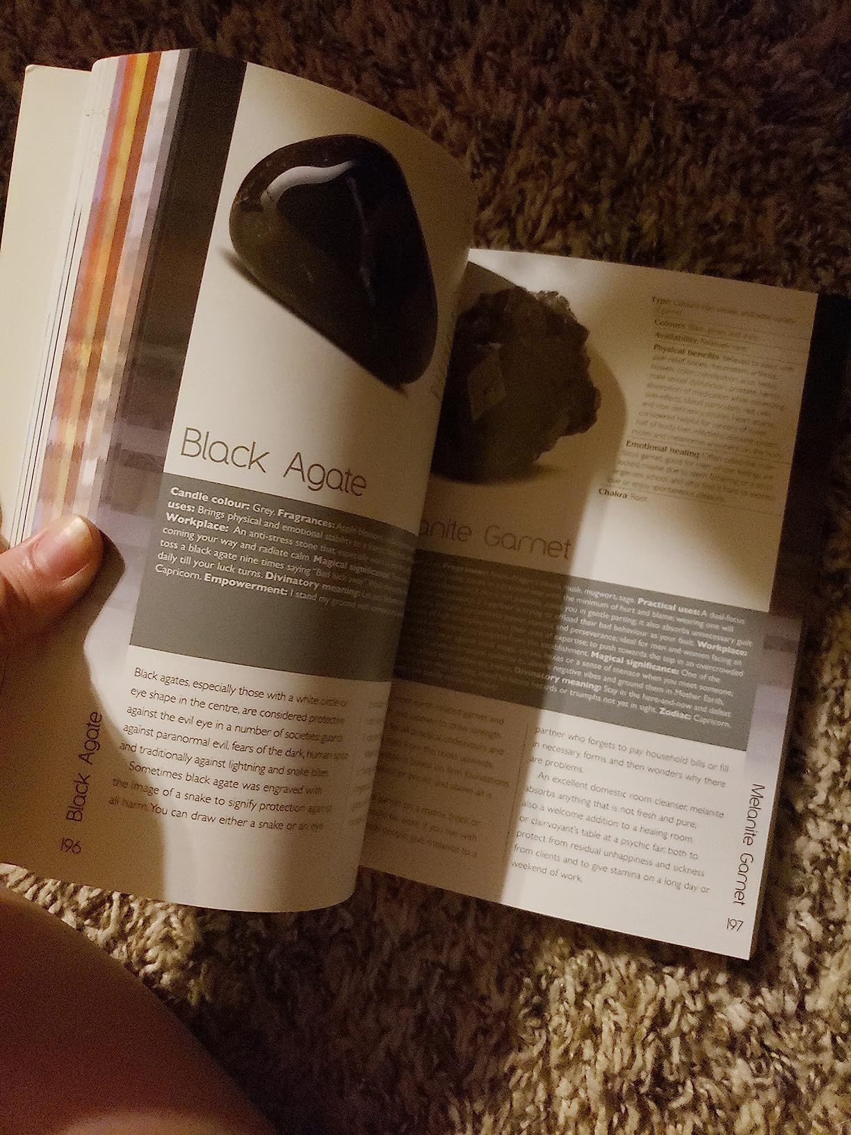 The Complete Crystal Handbook: Your Guide to More than 500 Crystals customer photo 1