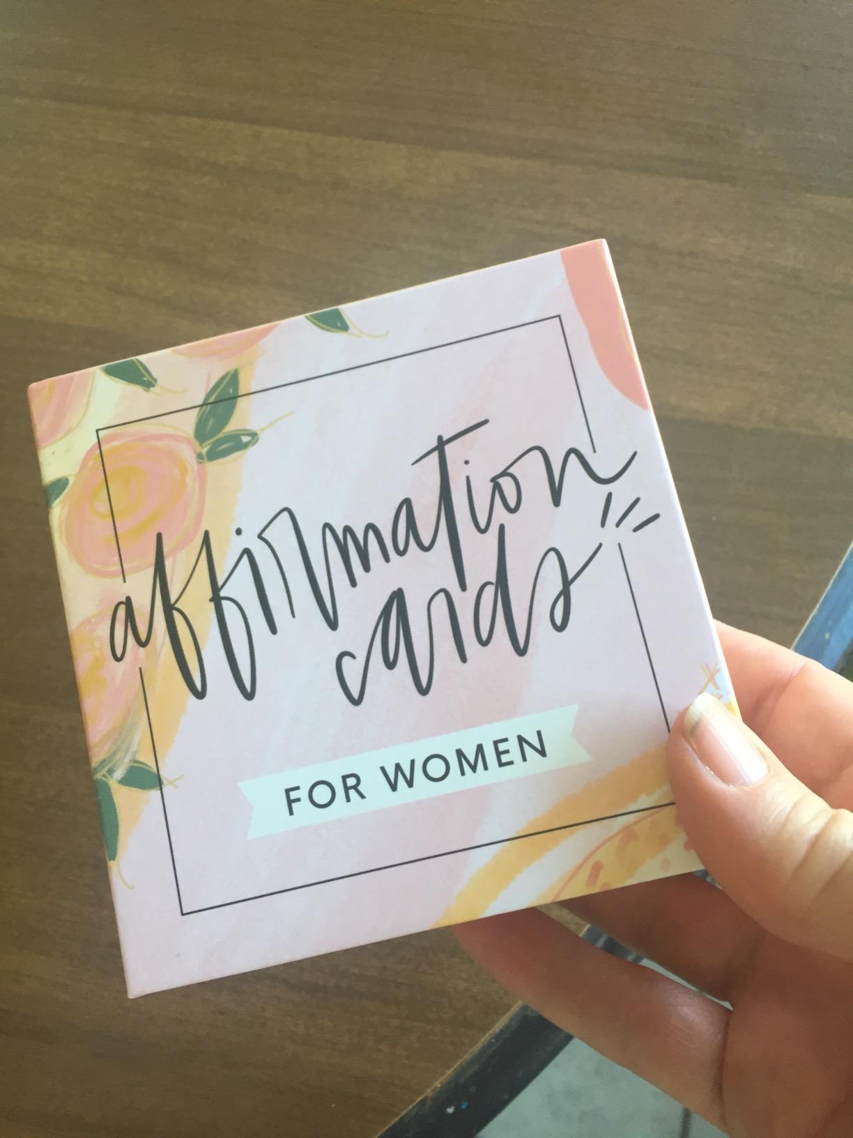 Affirmation Cards for Women: Beautifully Illustrated Inspirational Cards with Positive Affirmations to Help with Gratitude, Mindfulness, Daily Encouragement and Self Care customer photo 2