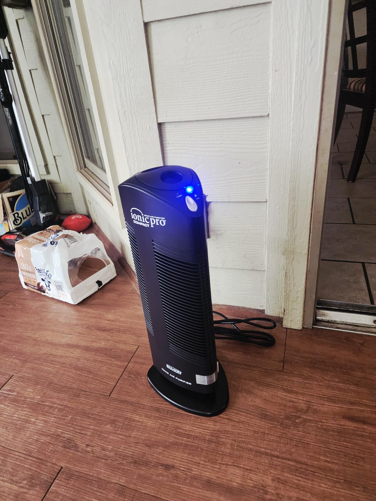 Ionic Pro Compact Air Purifier Tower, Never Replace Filters, Quiet Negative Ion Technology, Captures Pollutants, Pet Dander, Dust, Odor, Smoke, and More, CA200, Cleans Rooms Up to 300 sq. ft customer photo 2