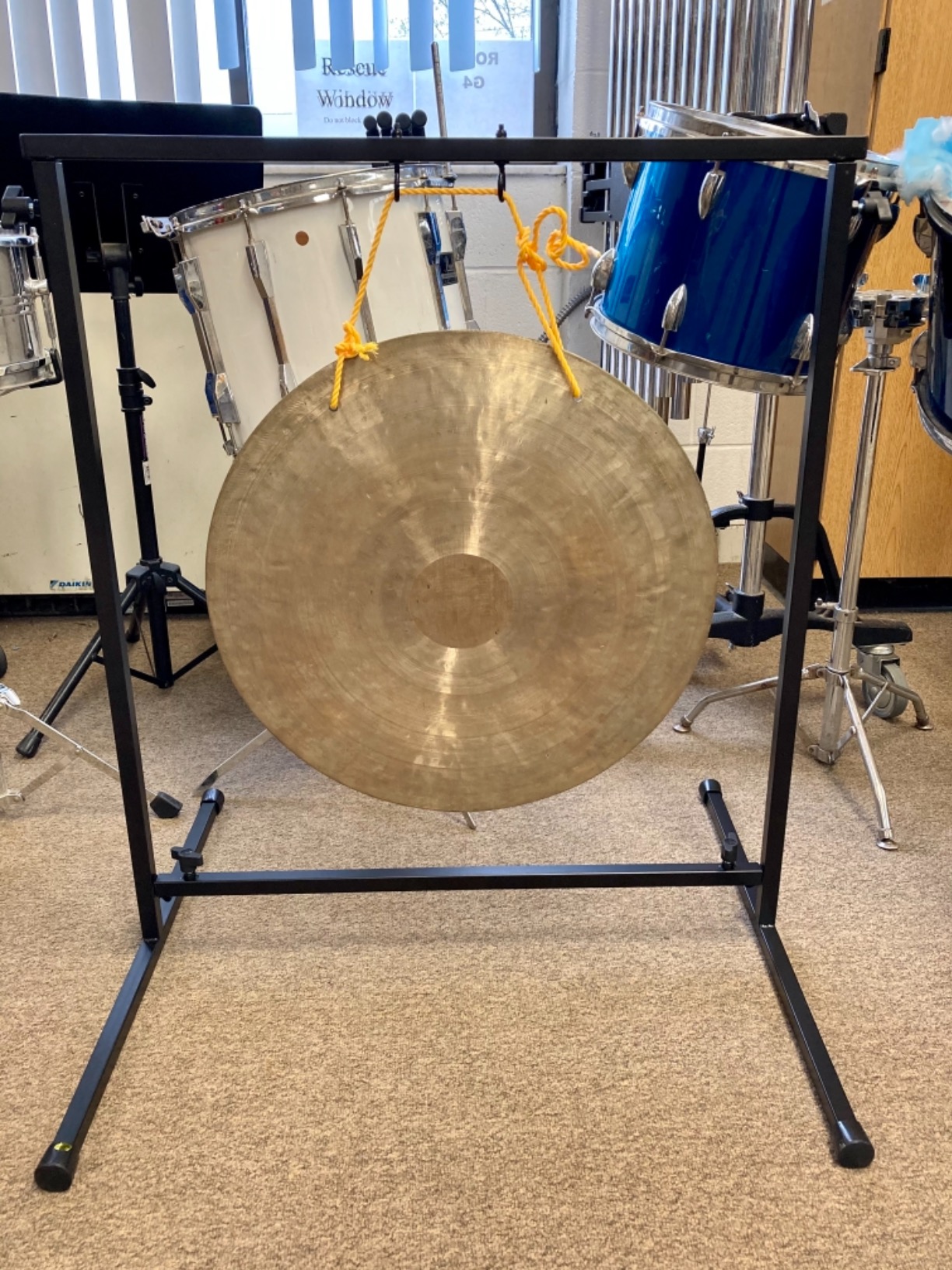 Chronos Pro Series CA85MKII Gong Stand - Holds up to 26