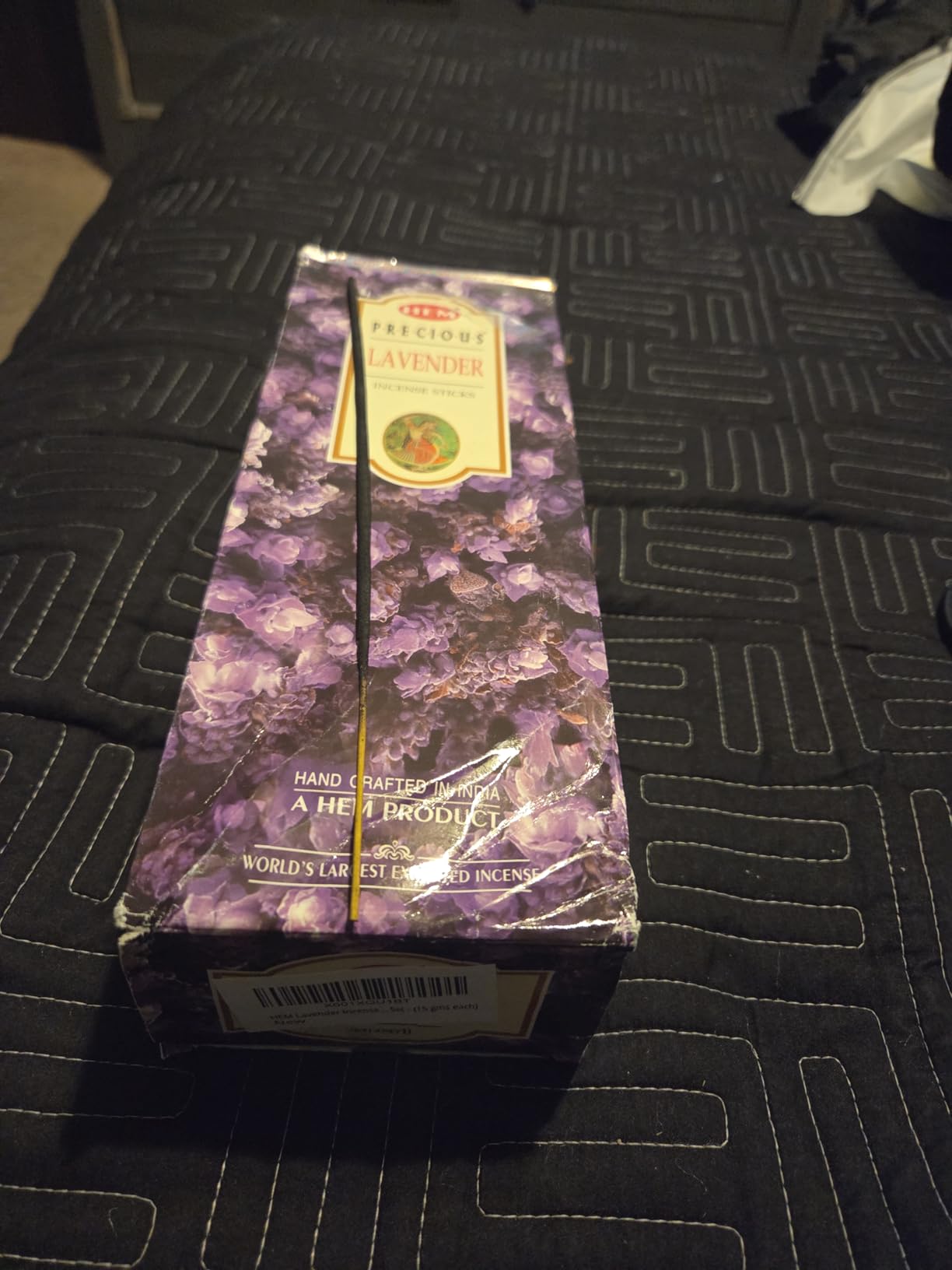 HEM Lavender Incense Sticks - Pack of 120 | Hand-Rolled in India | Soothing Floral Aroma for Relaxation, Stress Relief, Meditation, Yoga, Prayer & Home Fragrance customer photo 2