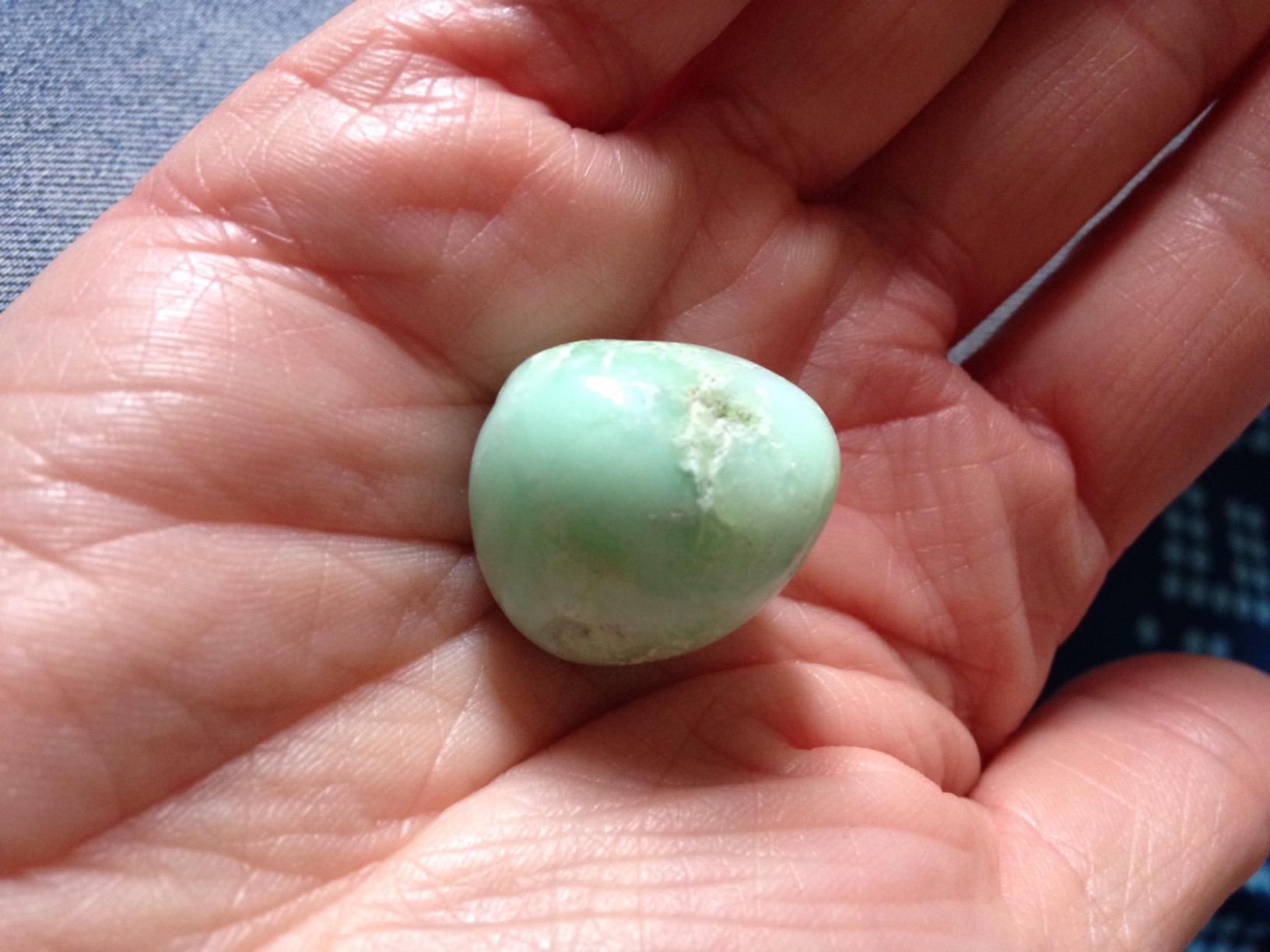 Chrysoprase Tumble Stone (20-25mm) - Single Stone customer photo 1
