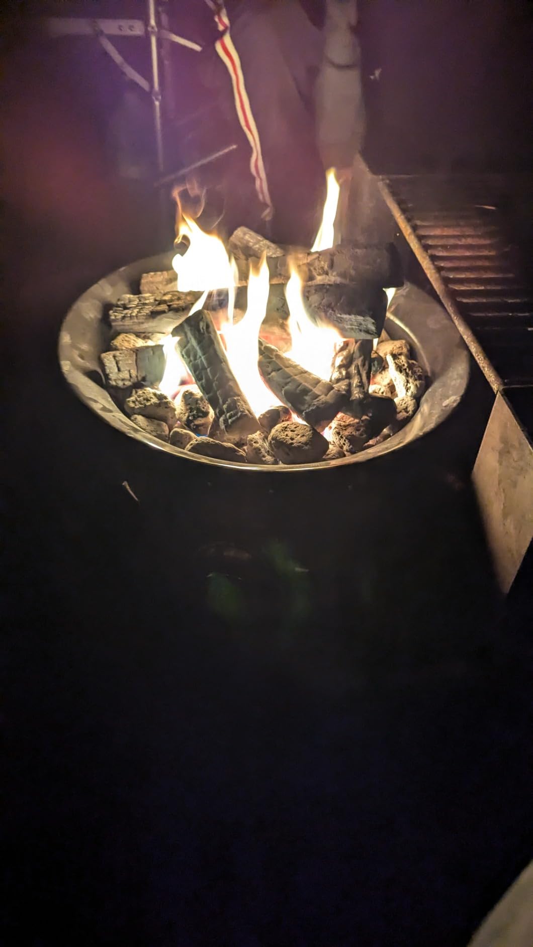 Outland Living Portable Propane Fire Pit, 19-inch, 58,000 BTU with Fire Pit Cover & Carry Kit, Smokeless Gas Firebowl | Perfect for Camping, Patio, Backyard, Tailgating, Deck, RV | Black 893 Deluxe customer photo 2