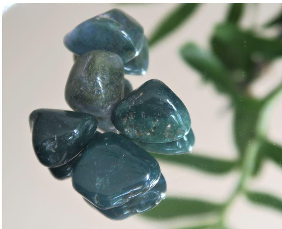 Moss Agate Tumble Stones (20-25mm) - Pack of 5 customer photo 2