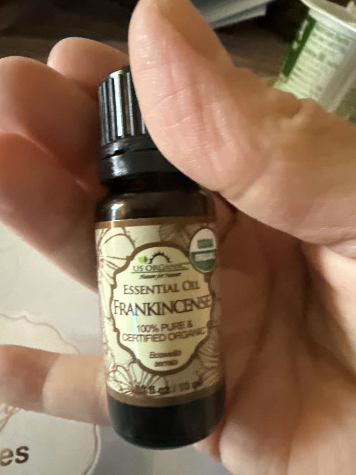 US Organic 100% Pure Frankincense Essential Oil, USDA Certified Organic, Steam Distilled, Boswellia serrata, Sourced from India, Topically or in Diffuser, Perfect for Aging Skin, All skin type (10 ml) customer photo 1