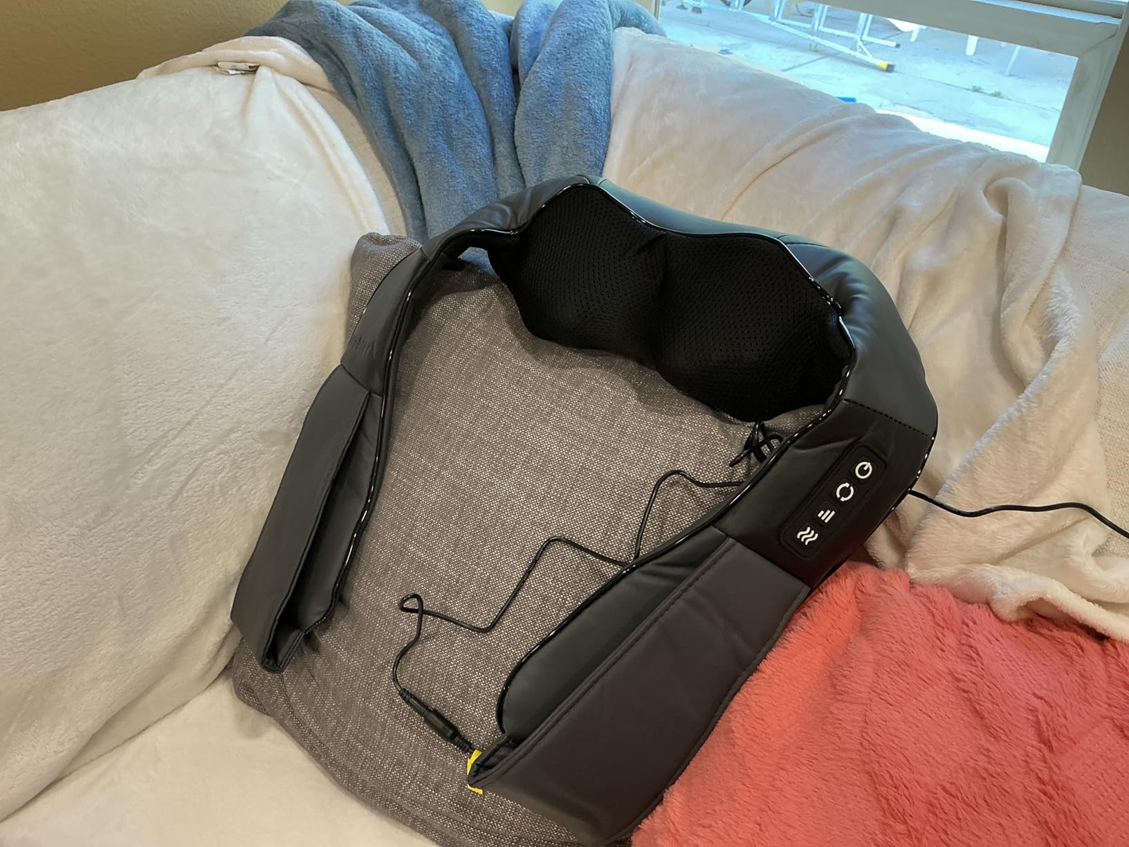 Nekteck Shiatsu Neck Massager with Heat for Pain Relief, NOT Cordless | 2026 Upgraded 3D Back Shoulder Kneading Massage Pillow, 3 Intensity Speeds Deep Tissue, Relaxation Gifts for Men Women, Black customer photo 2