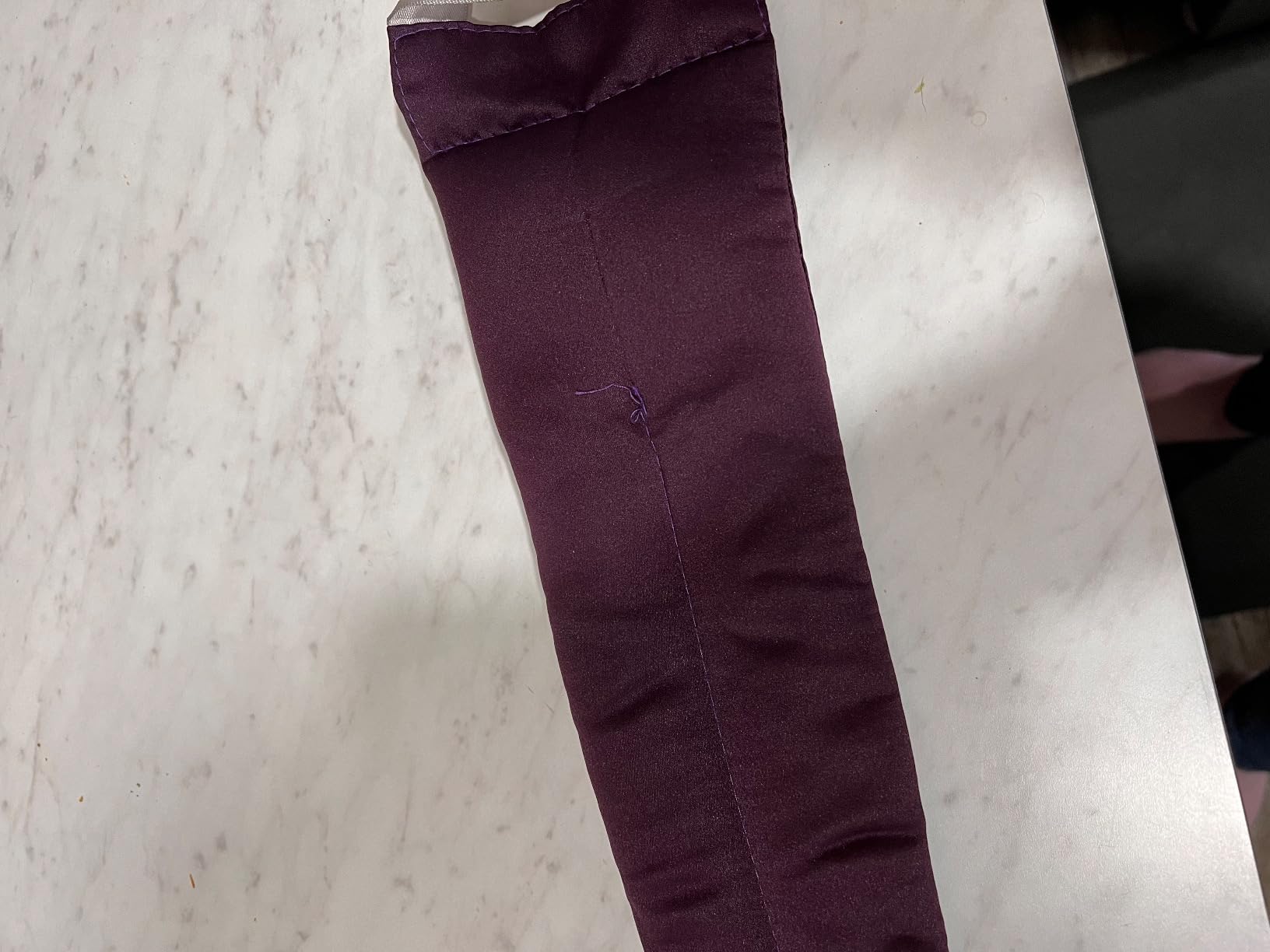 Victoria's Lavender Luxury Lavender Neck Wrap, Microwavable Neck Heating Pad, Aromatherapy Wrap for Men & Women, Filled with Lavender Buds & Flax Seed, Relaxing Spa Gift customer photo 2