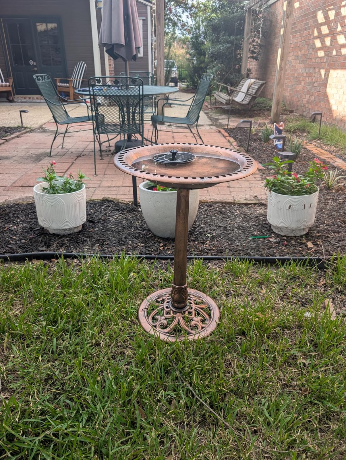 Best Choice Products 28in Pedestal Bird Bath, Vintage Outdoor Resin Accent Decoration w/Fleur-de-Lis Accents - Green customer photo 1