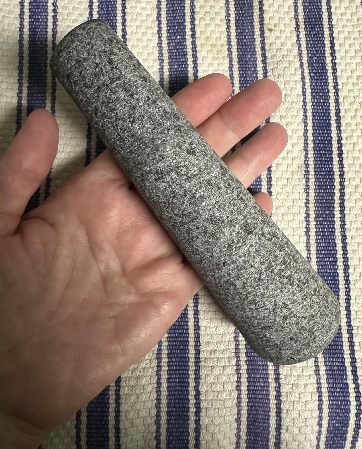 ChefSofi Mortar and Pestle Set - 6 Inch - 2 Cup Capacity - Unpolished Heavy Granite for Enhanced Performance and Organic Appearance - Included: Anti-Scratch Protector customer photo 1