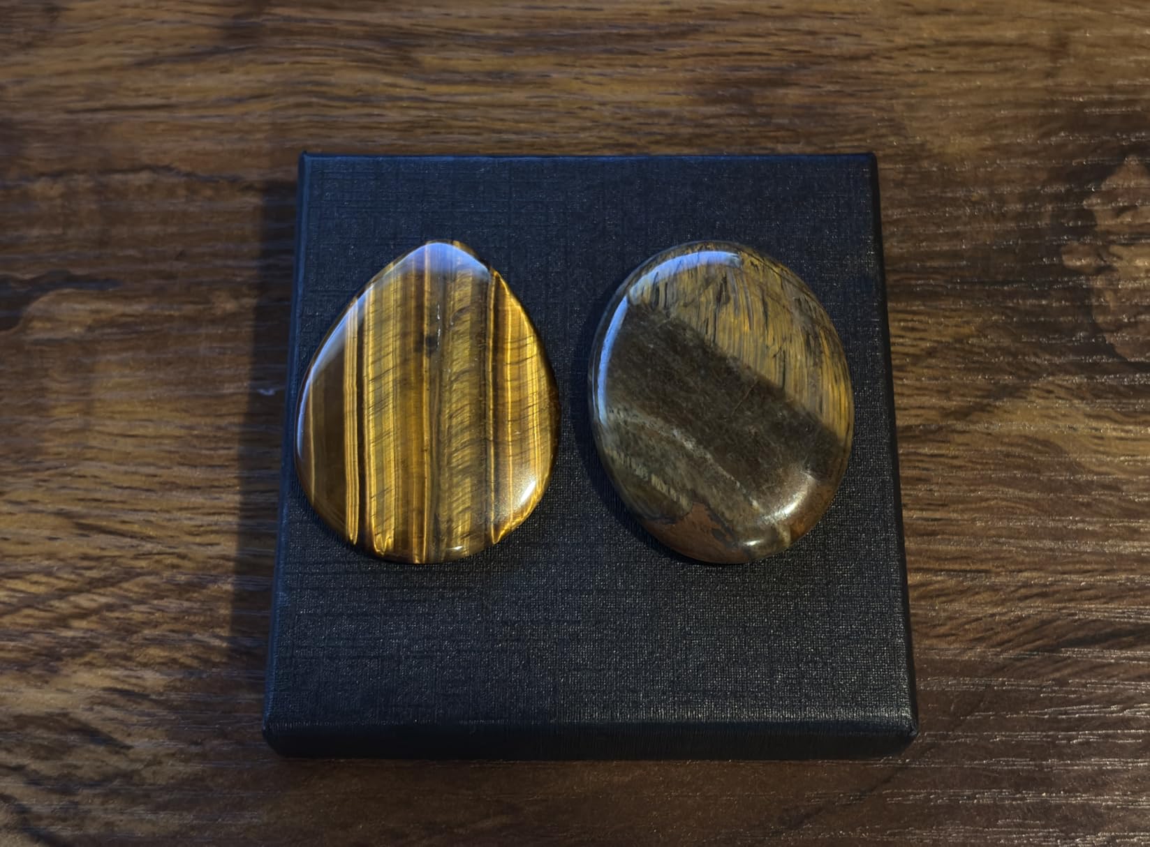 CrystalTears Tiger's Eye Thumb Worry Stone Healing Crystal Pocket Palm Stone Worry Stones for Anxiety Stress Relief customer photo 2