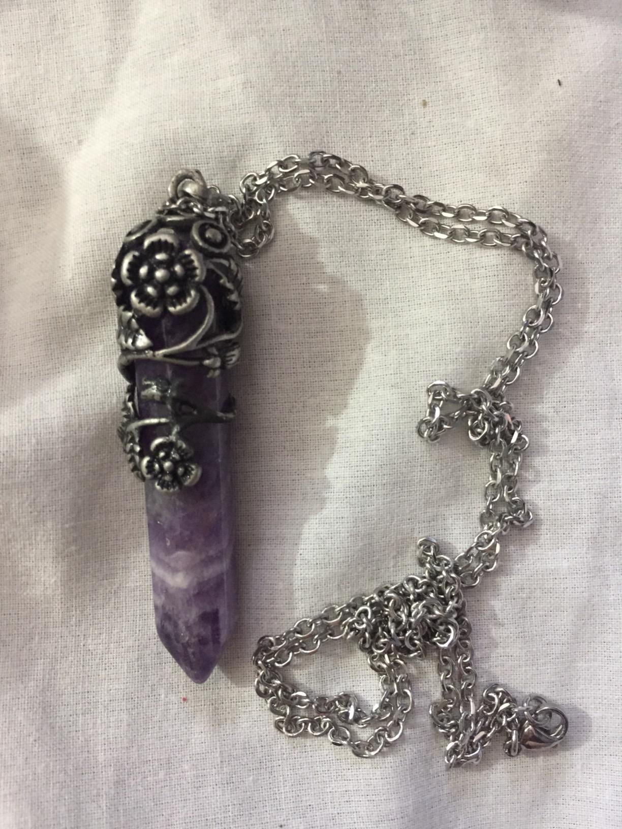 Top Plaza Flower Wrapped Natural Purple Amethyst Crystal Necklace | Antique Silver Healing Crystal Gemstone Necklaces for Women Mothers Day Mom Gifts customer photo 1