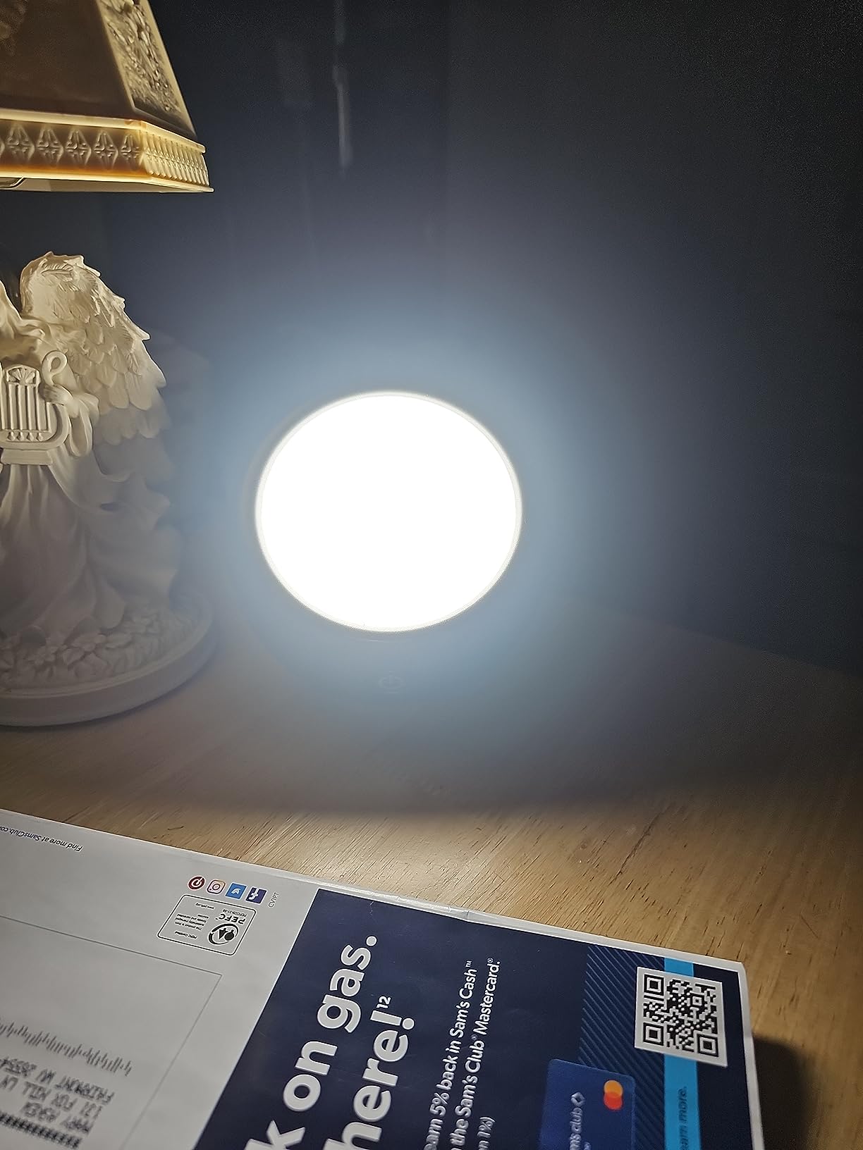 Circadian Optics Lampu 10,000 Lux Light Therapy Lamp | Seen On Shark Tank | Sun Lamp For Seasonal Blues | Ultra Bright White Light Therapy | 10,000 LUX | UV-Free | Full-Spectrum | Top Of The Line customer photo 2