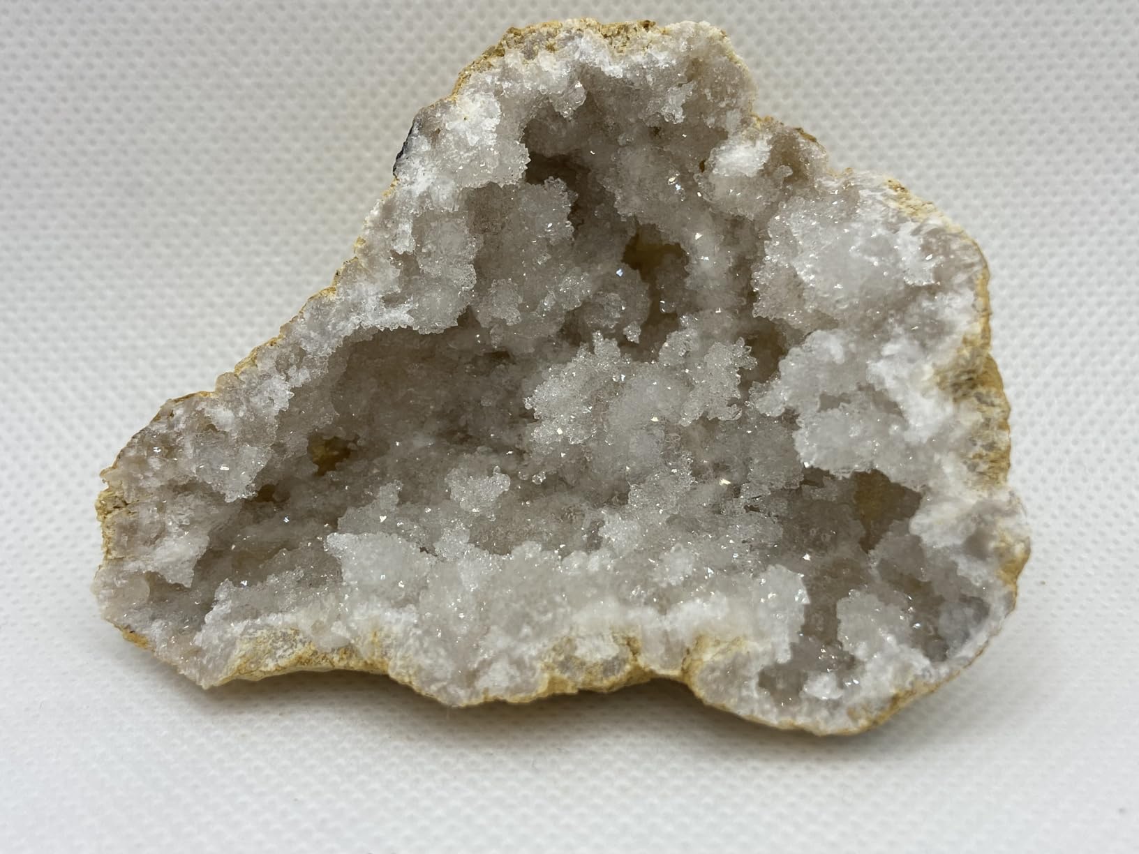DANCING BEAR 8 XL Break Your Own Geodes, (2.5-3.5