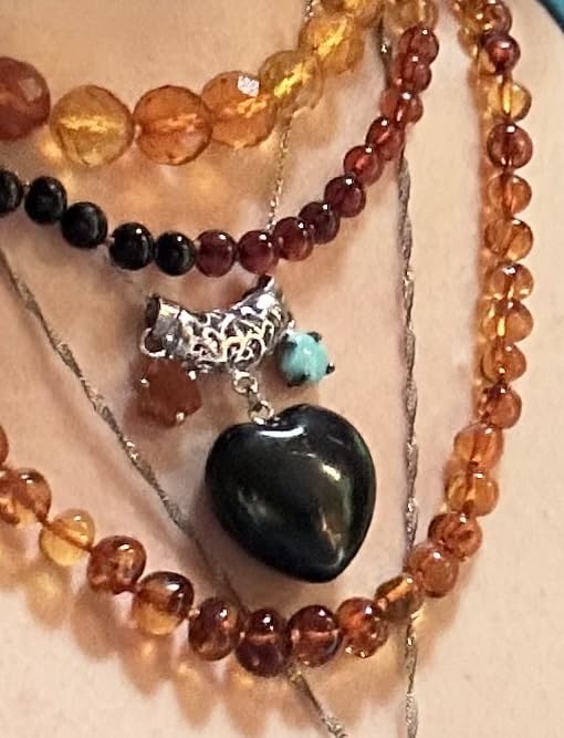 Puffy Heart 100% Shungite Pendant and Leather Necklace - Real Authentic customer photo 1