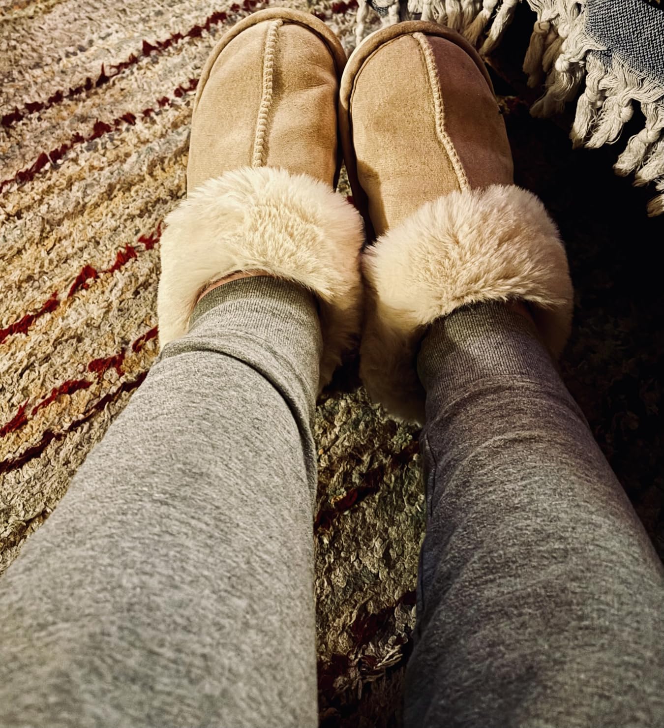 Donpapa Womens Fuzzy Slippers Memory Foam Warm Cozy Indoor House Shoes customer photo 1