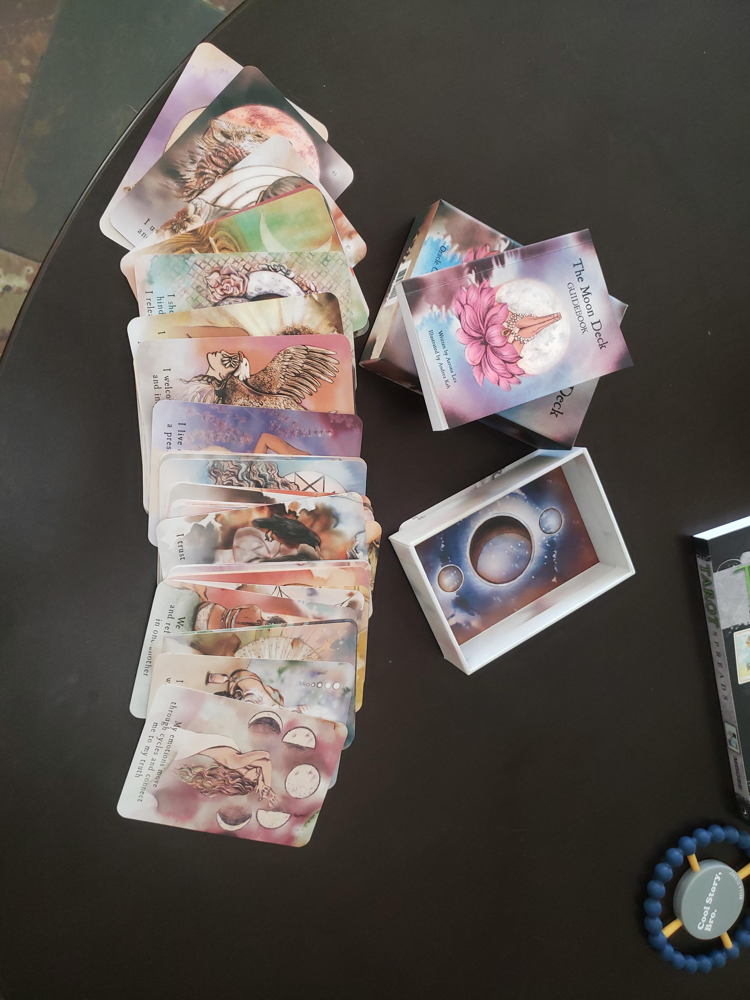 The Moon Deck: Eco-Printed Premium Oracle Set - 44 Cards with Guidebook - Strengthen Intuition, Self-Love Rituals, Emotional & Spiritual Health for Women customer photo 2