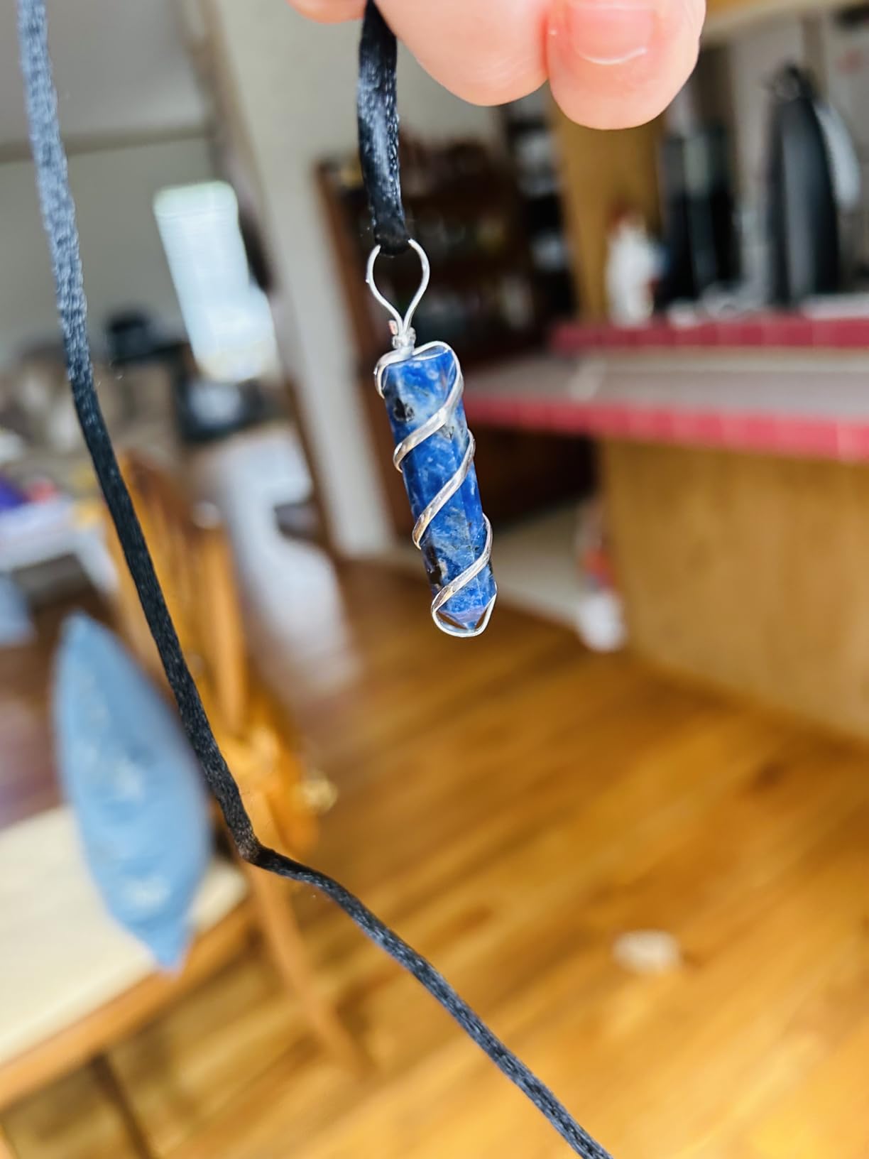 Natural Sodalite Crystal Healing Necklace - for Third Eye Chakra. Promotes Communication, Deepens Meditation, Instills Drive for Truth. Calms Anxiety, Enhances Self-Acceptance. with Stylish SS Chain customer photo 1