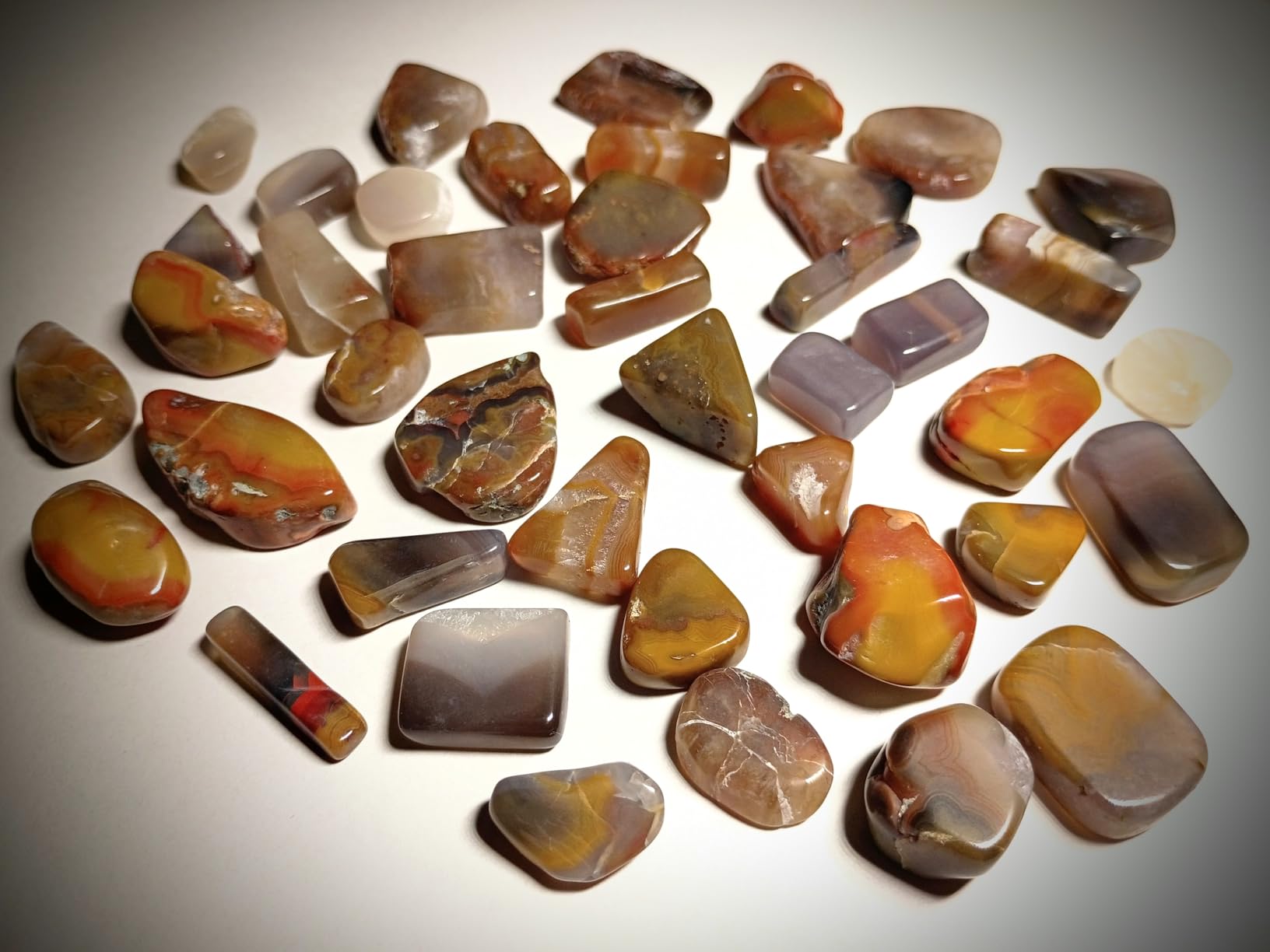 Dan&Darci Advanced Professional Rock Tumbler Kit - with Digital 9-Day Polishing Timer & 3 Speed Settings - Turn Rough Rocks into Beautiful Gems customer photo 1