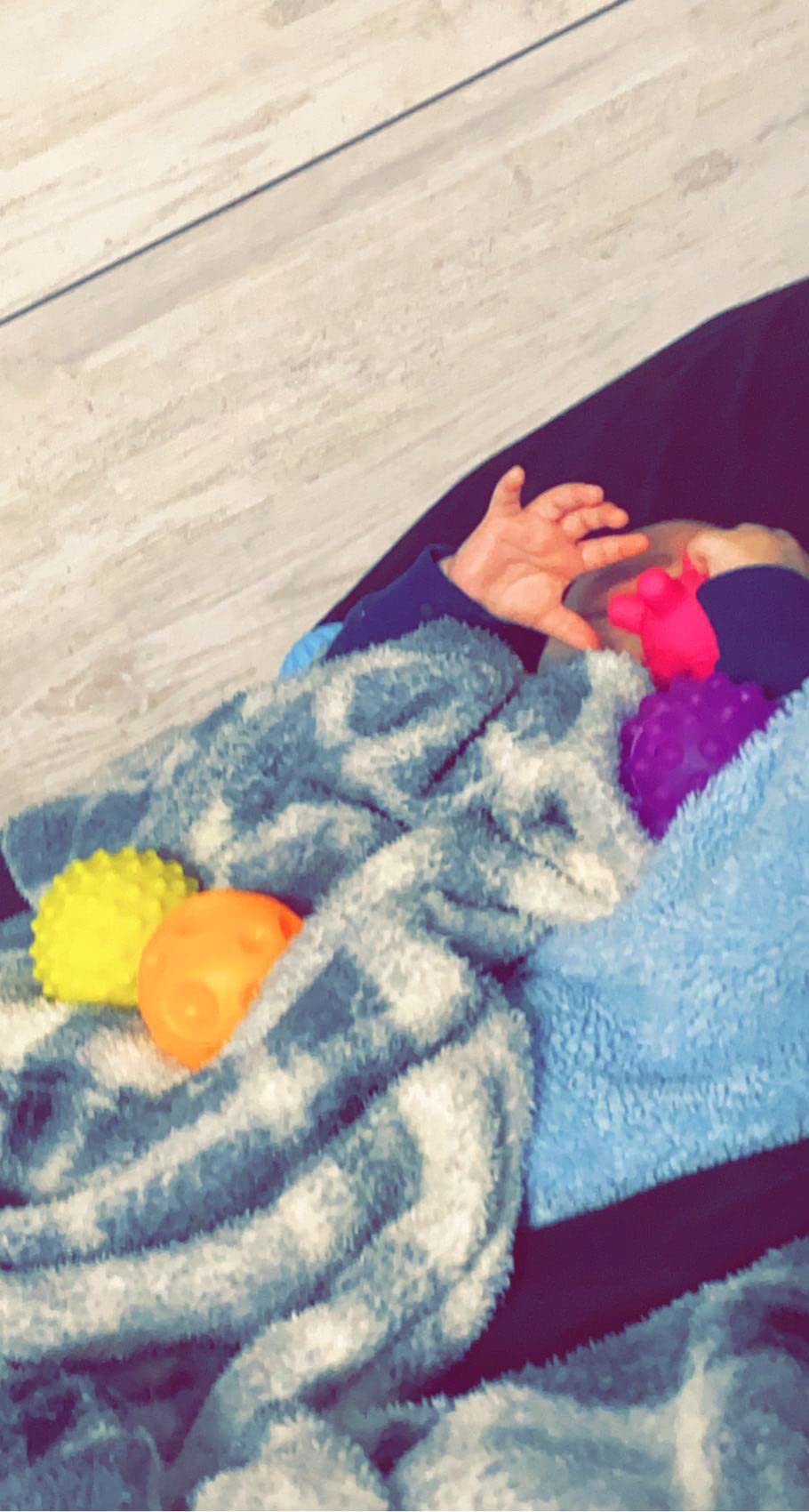 Sensory Balls for Baby Sensory Baby Toys 6 to 12 Months for Toddlers 1-3, Bright Color Textured Multi Soft Ball Gift Sets, Montessori Toys for Babies 6-12 Months Infant Toys (6 Pack) customer photo 2