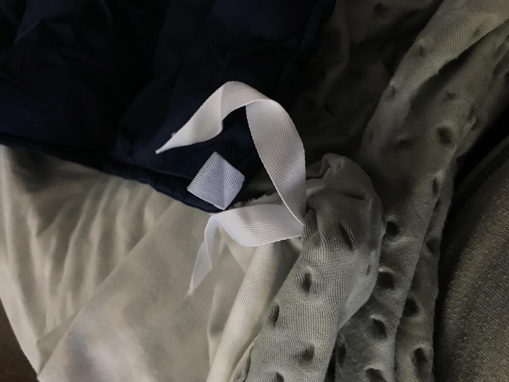 YnM Exclusive Kids Weighted Blanket, Soothing Cotton, 41x60 Inches, 7 Pounds customer photo 2