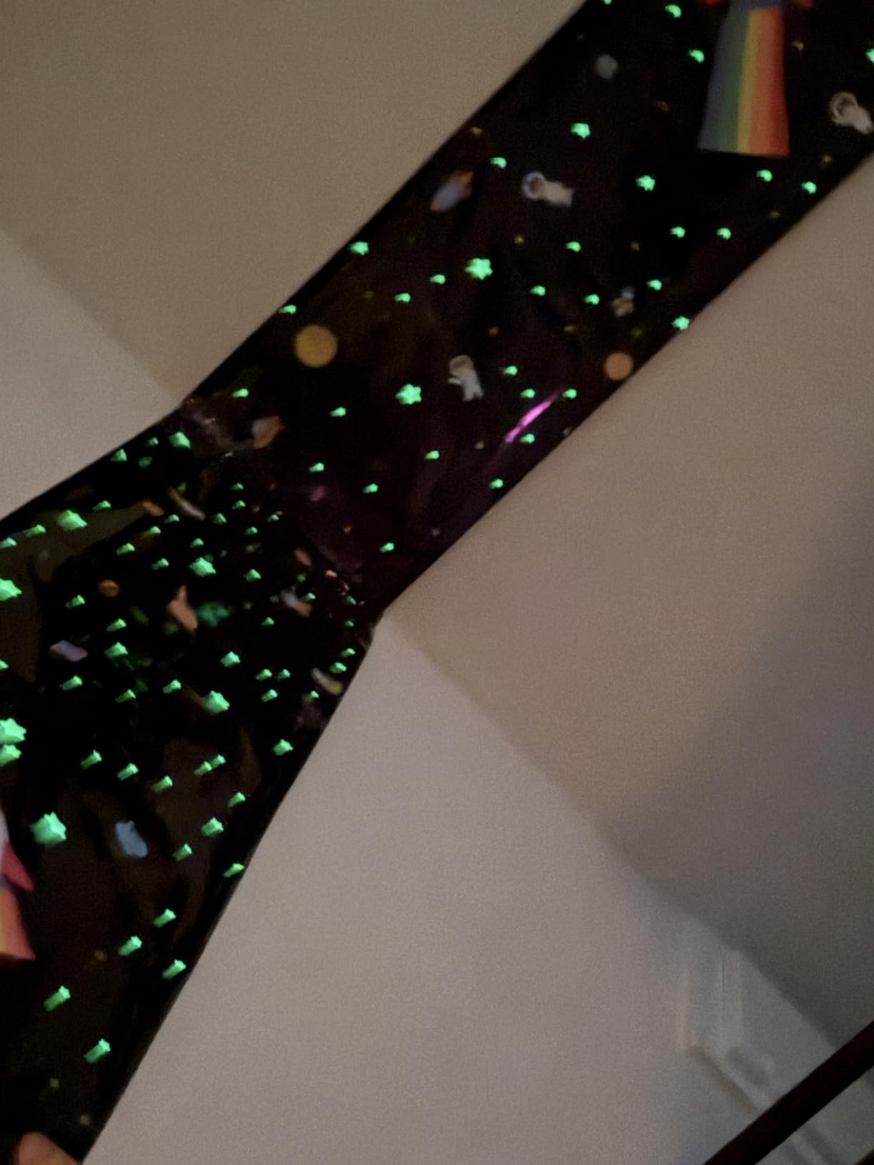 Glow in The Dark Stars Wall Stickers,Ceiling Star,Glowing Stars for Ceiling and Wall Decals,Perfect for Kids Bedroom,Wall,Room Decor,Party Birthday Gift(452Pcs Green) customer photo 1
