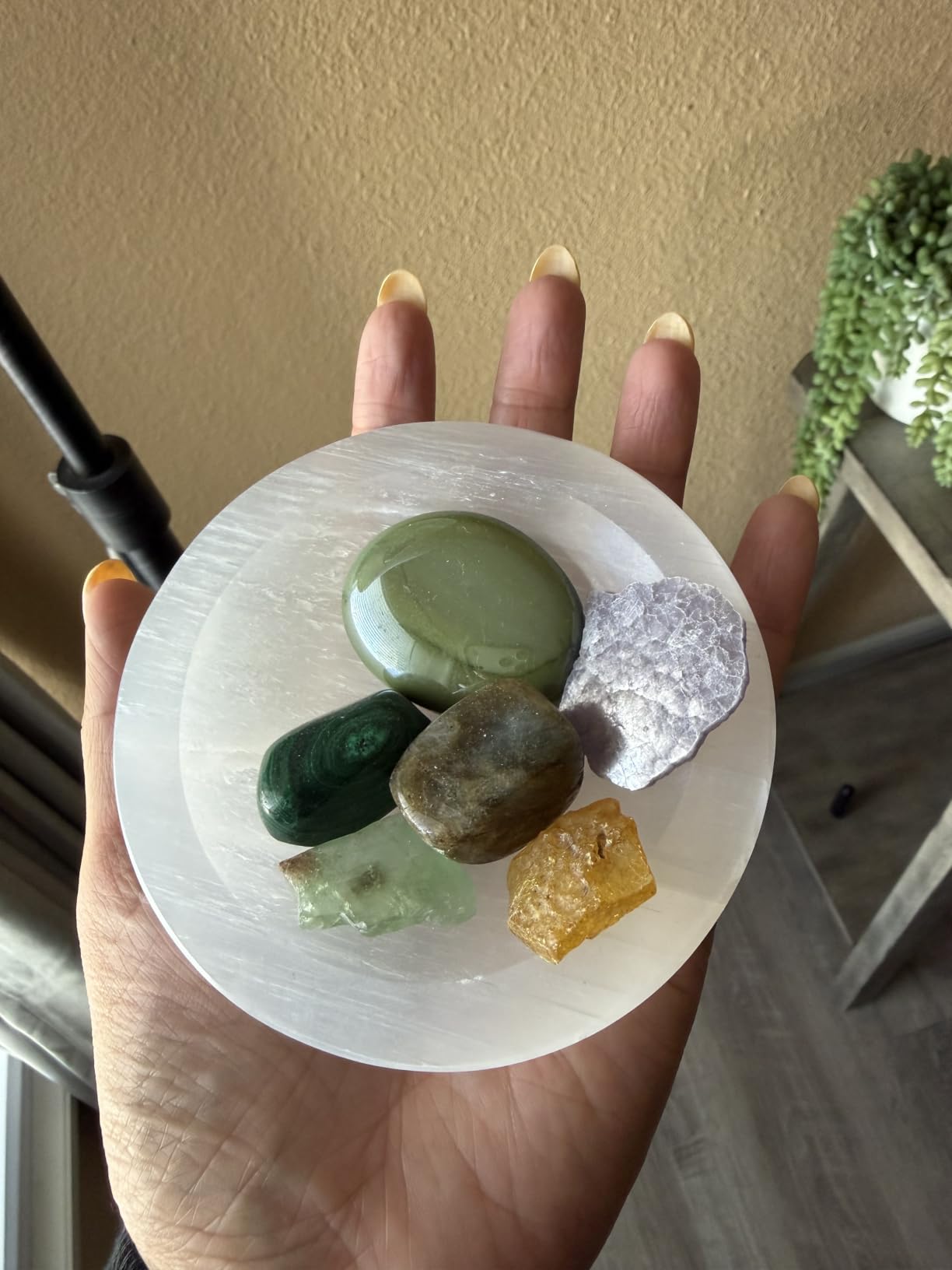 WBM Selenite Crystal Bowl - 4 Inch for Smudging, Healing and Recharging Crystals, Charging Station for Crystals and Healing Stones | Witchcraft Supplies - White customer photo 1