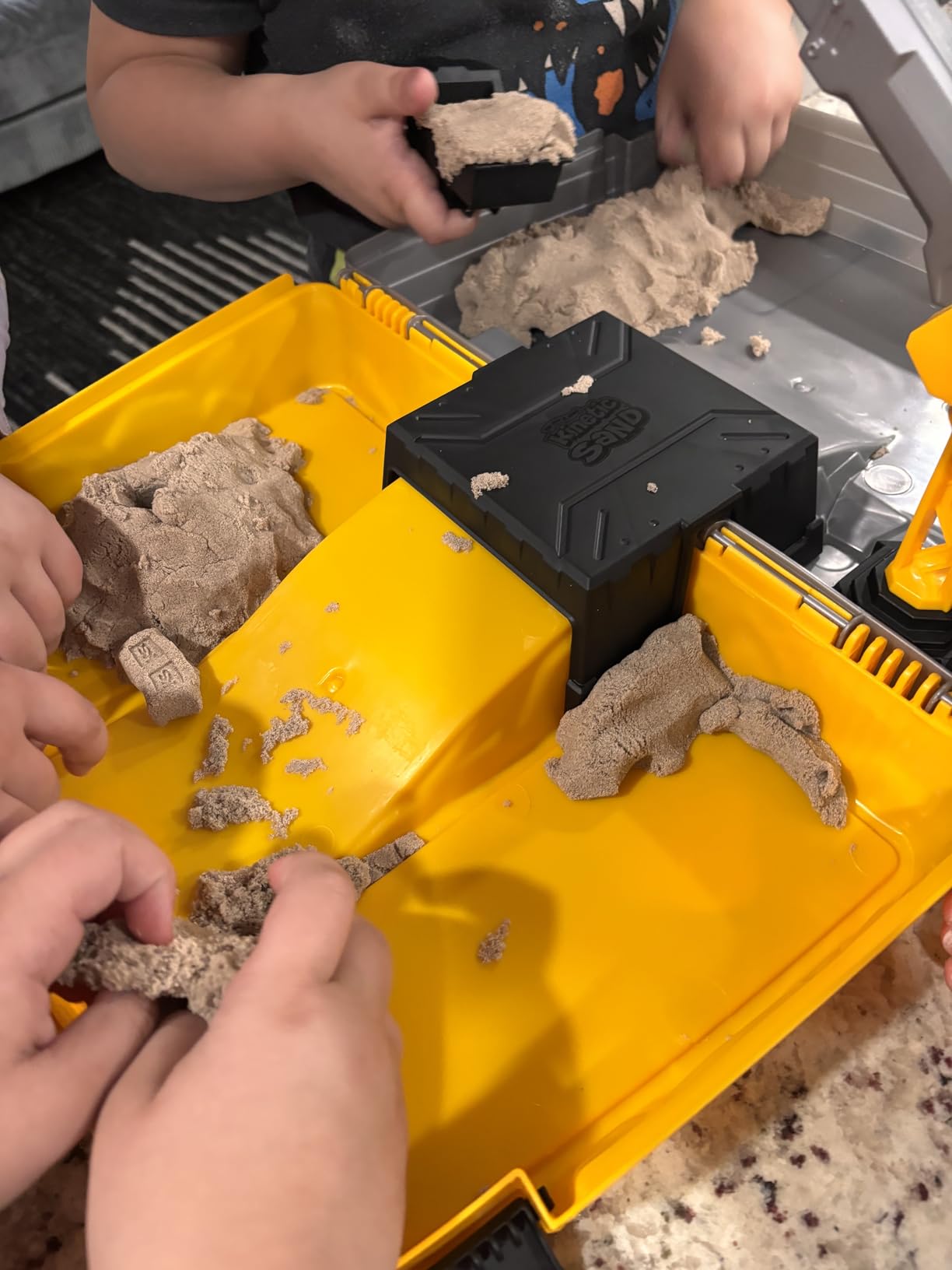 Kinetic Sand Construction Site, Moldable Play Sand Sensory Toys, Ages 3+ customer photo 2