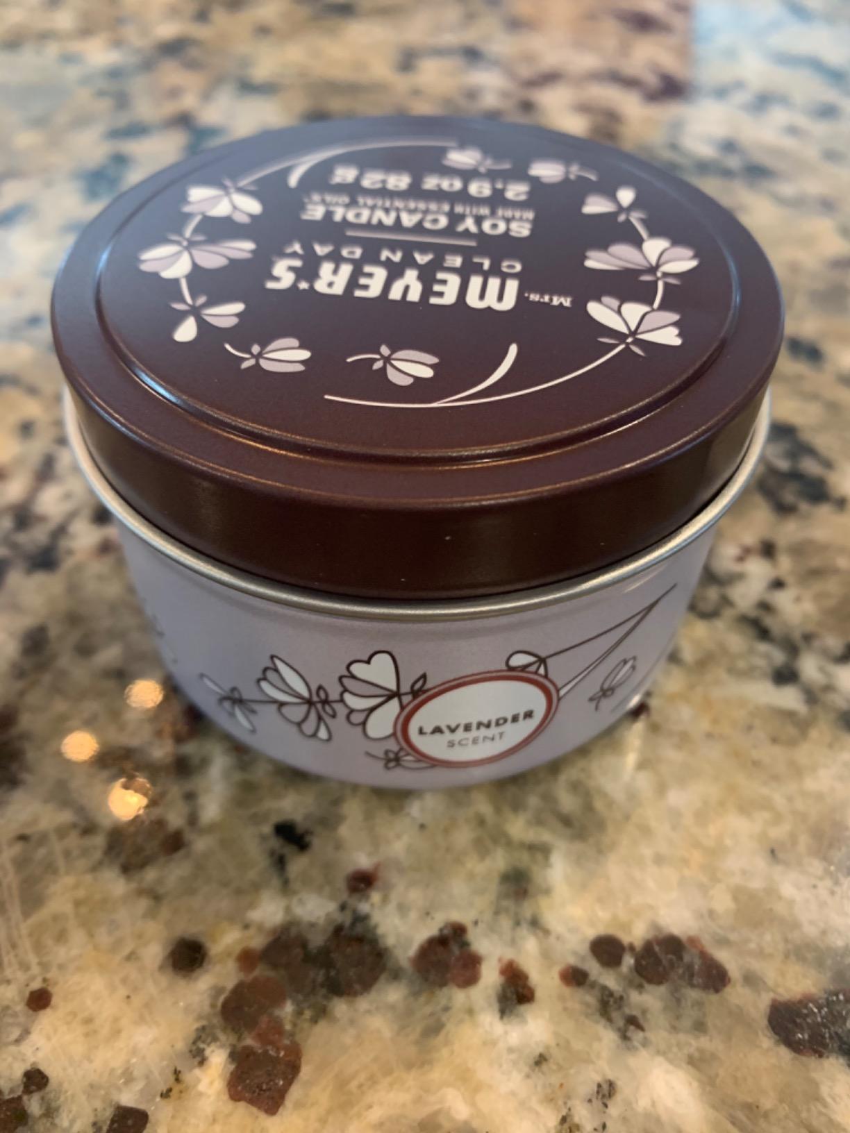 MRS. MEYER'S CLEAN DAY Soy Tin Candle, 12 Hour Burn Time, Made with Soy Wax and Essential Oils, Lavender, 2.9 Oz customer photo 1