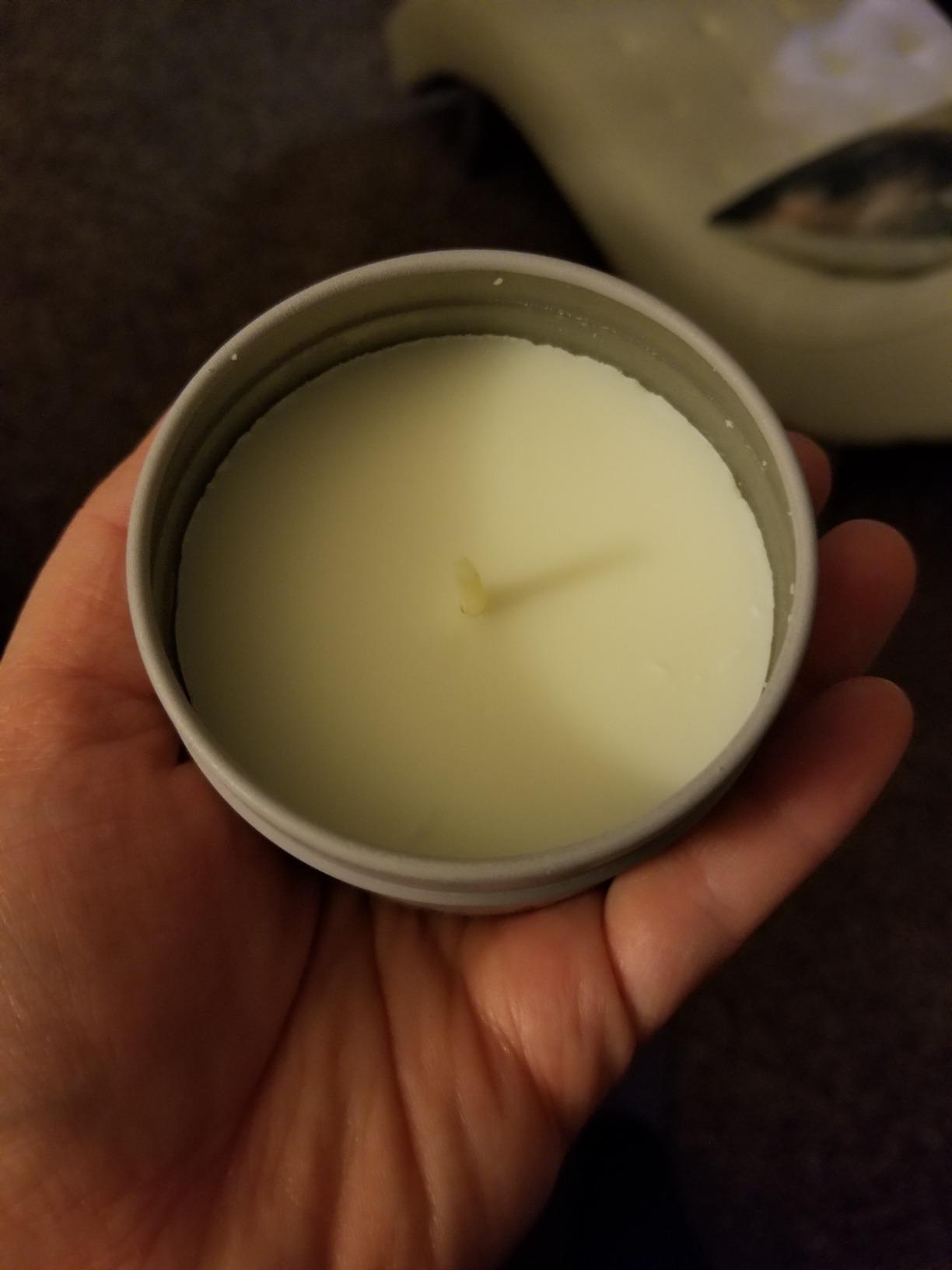 MRS. MEYER'S CLEAN DAY Soy Tin Candle, 12 Hour Burn Time, Made with Soy Wax and Essential Oils, Lavender, 2.9 Oz customer photo 2