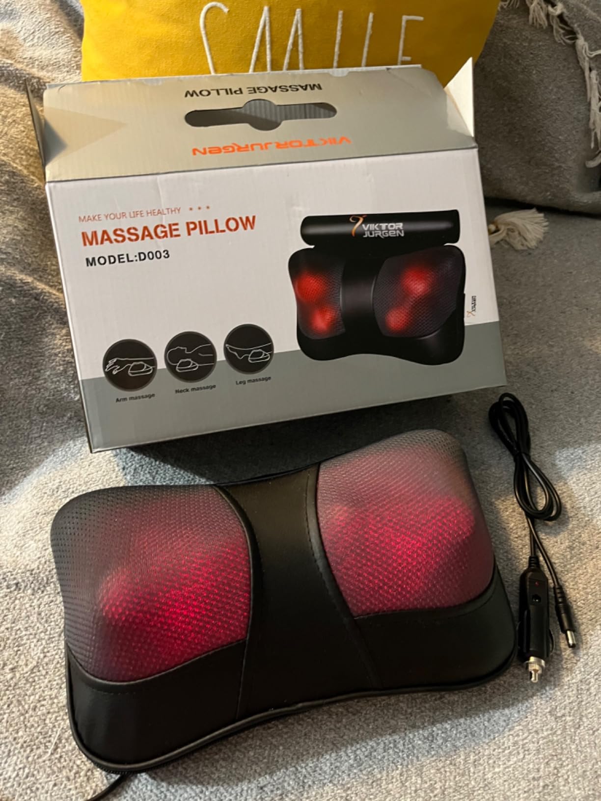 VIKTOR JURGEN Shiatsu Back Massager with Heat, Deep Tissue for Pain Relief | Electric 3D Kneading Massage Pillow for Neck, Shoulder, Back, Christmas for Men Women Dad Wife Mom Gifts (NOT Cordless) customer photo 1