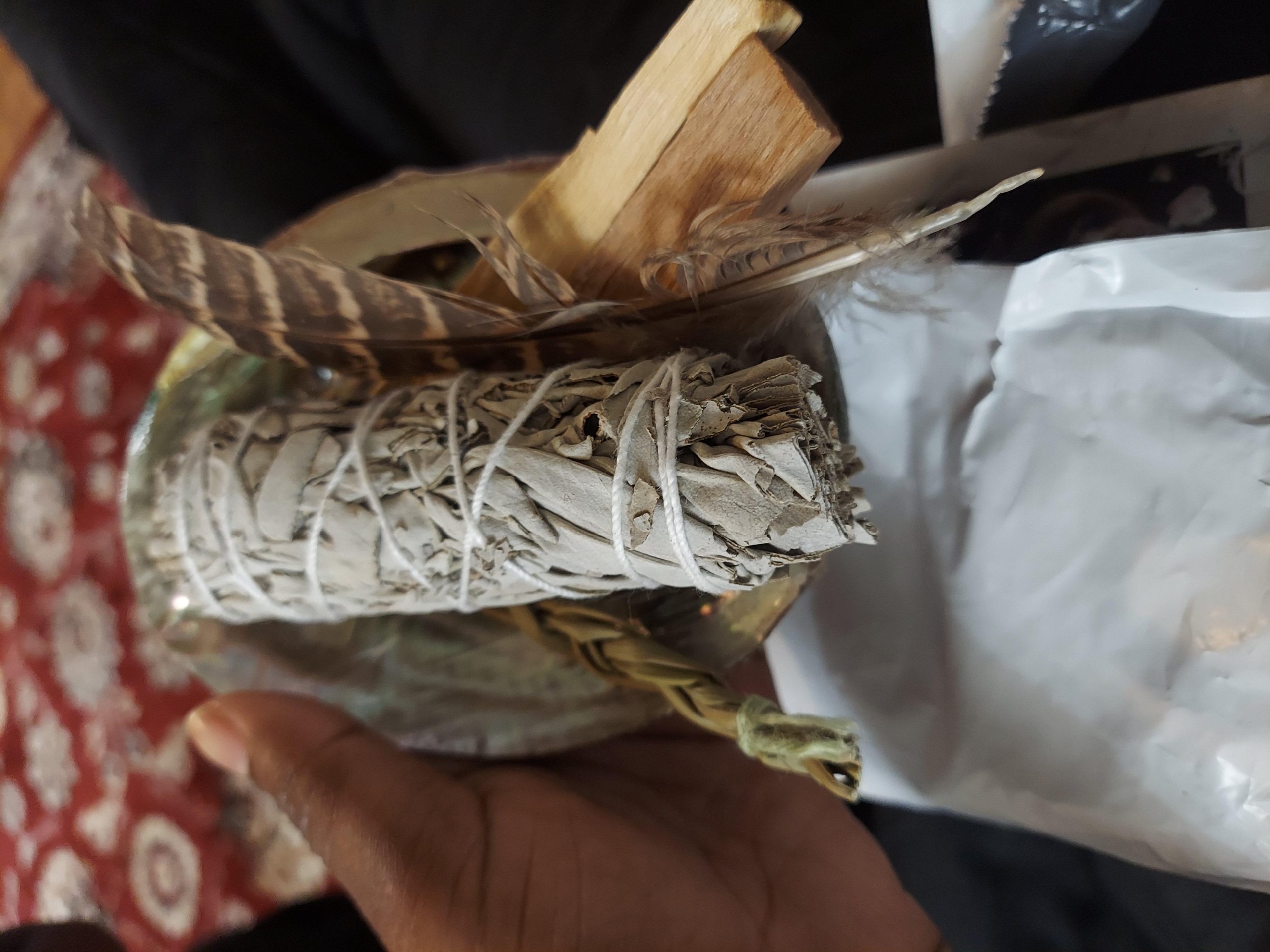 Ancient VEDA Organic Smudge Kit - California White Sage, Palo Santo, Sweetgrass, Abalone Shell, Feather & Smudge Guide | Smudging Kit for Home Energy Cleansing customer photo 2