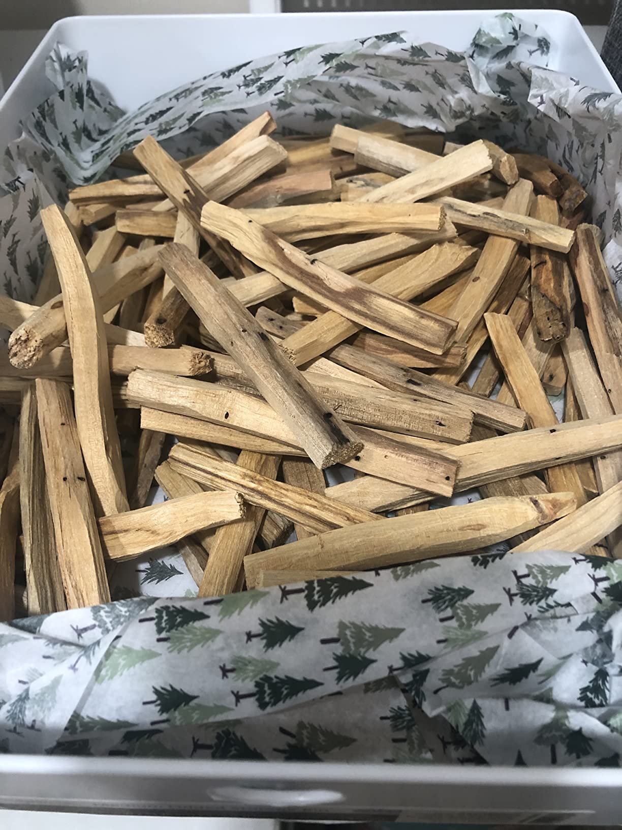 Luna Sundara Palo Santo Sticks, 1 lb Bulk, High Resin Smudging Wood | High Resin Palo Santo customer photo 2