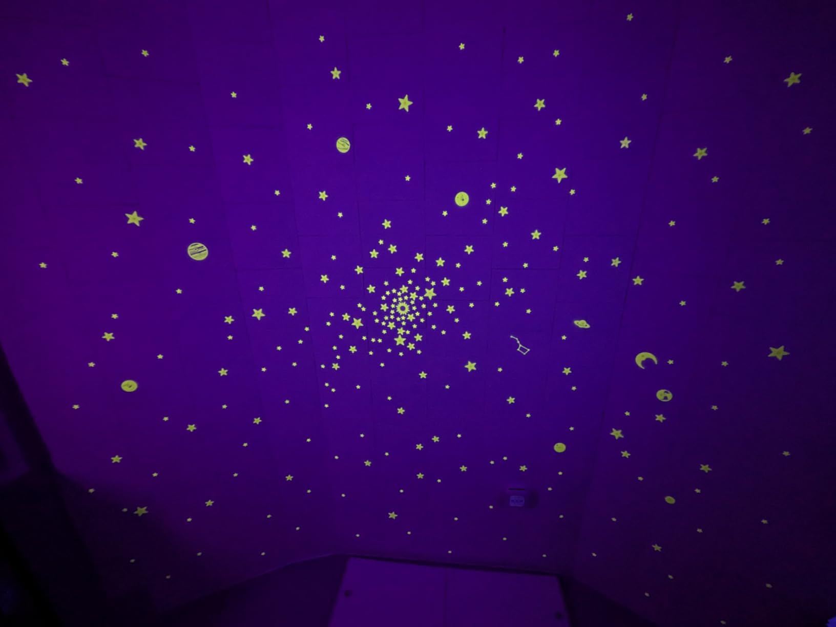 Glow in The Dark Stars for Ceiling, 500-Count, Largest Ceiling Glow Stars Assortment Includes Jumbo Sun, All 9 Planets, Bonus Moon and Entire Big Dipper Constellation Plus More! Stocking Stuffers customer photo 2