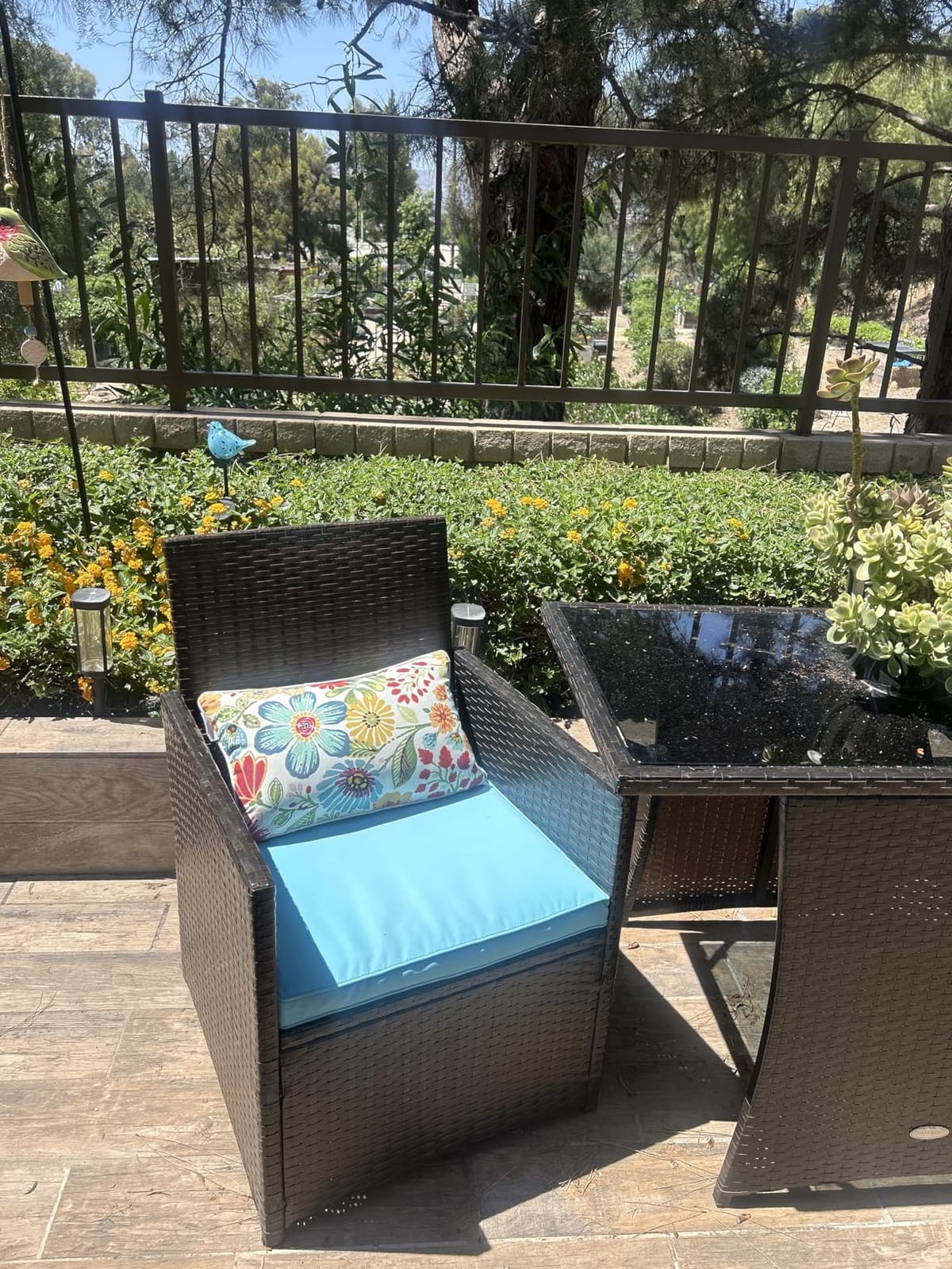 Pillow Perfect Bright Floral Indoor/Outdoor Throw Pillows, Floor - 25
