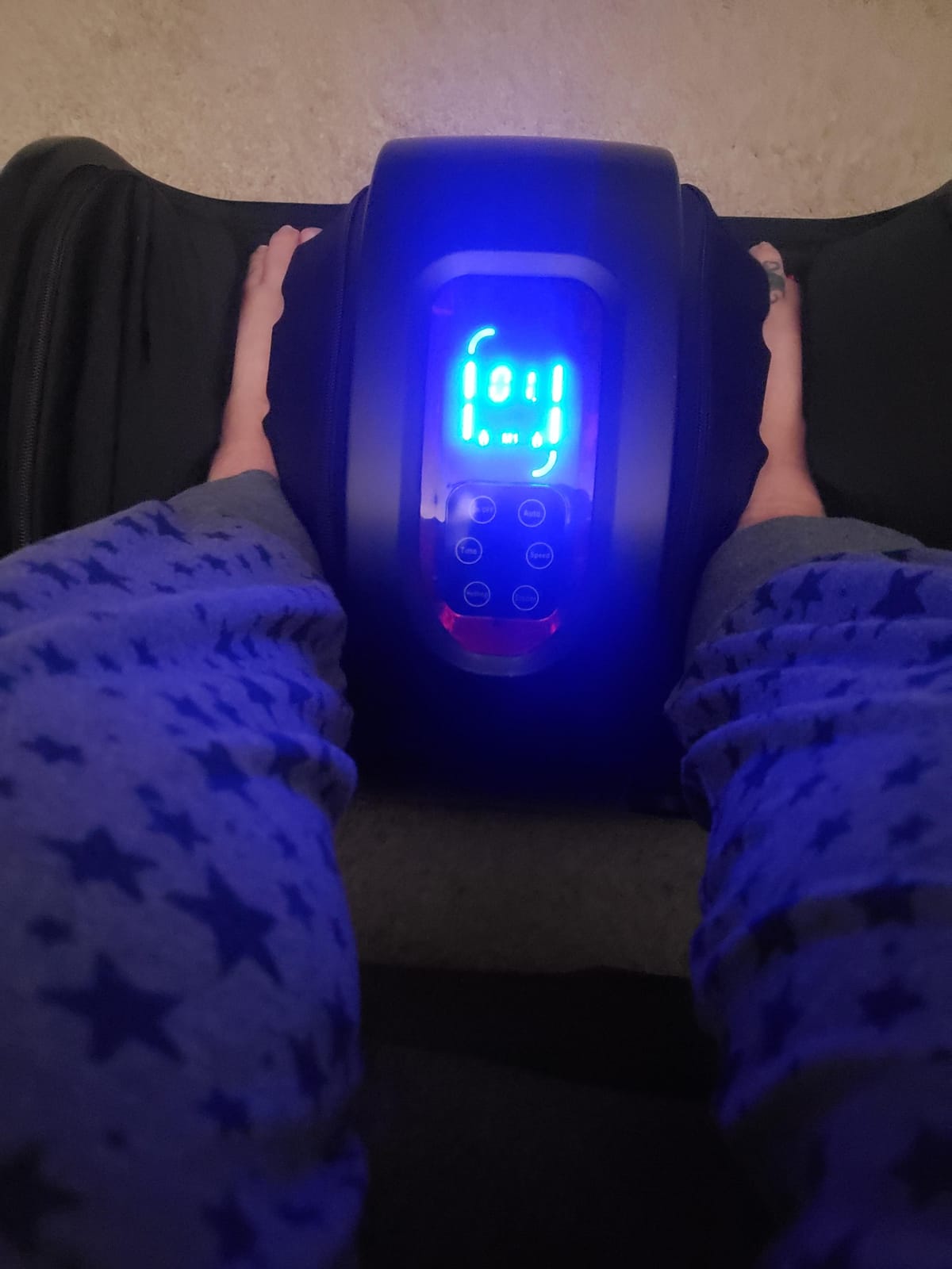 Best Choice Products Shiatsu Foot Massager with Heat for Plantar Fasciitis & Neuropathy, Kneading Foot & Calf Massager with Remote, 360° Adjustable Handle, Rolling & Compression Massage - Black customer photo 1