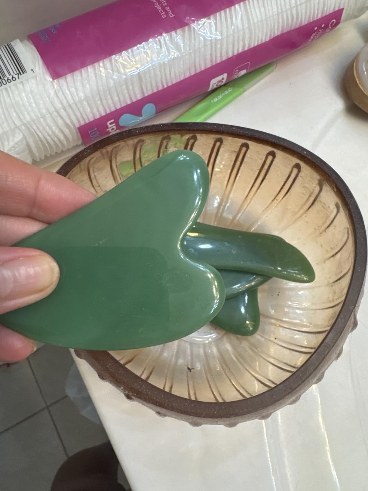 Rena Chris Guasha Massage Tool, 4 pcs Gua Sha Facial Tool, Guasha Board for SPA Acupuncture Therapy Trigger Point Treatment, Gua Sha Scraping Massage Tool (Green) customer photo 1