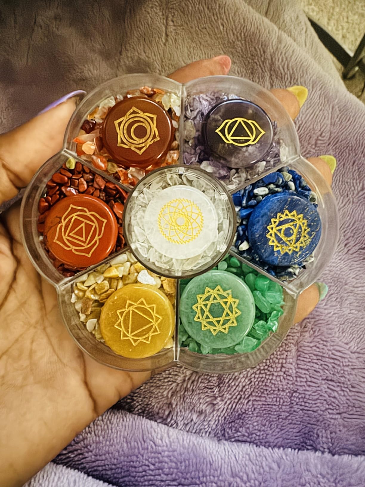 CrystalTears 7 Chakra Crystal Stones Natural Reiki Healing Crystals Gemstones with Engraved Chakra Symbol Tumbled Polished Chakra Stone Kit for Meditation Crystal Therapy Gift for Christmas customer photo 1