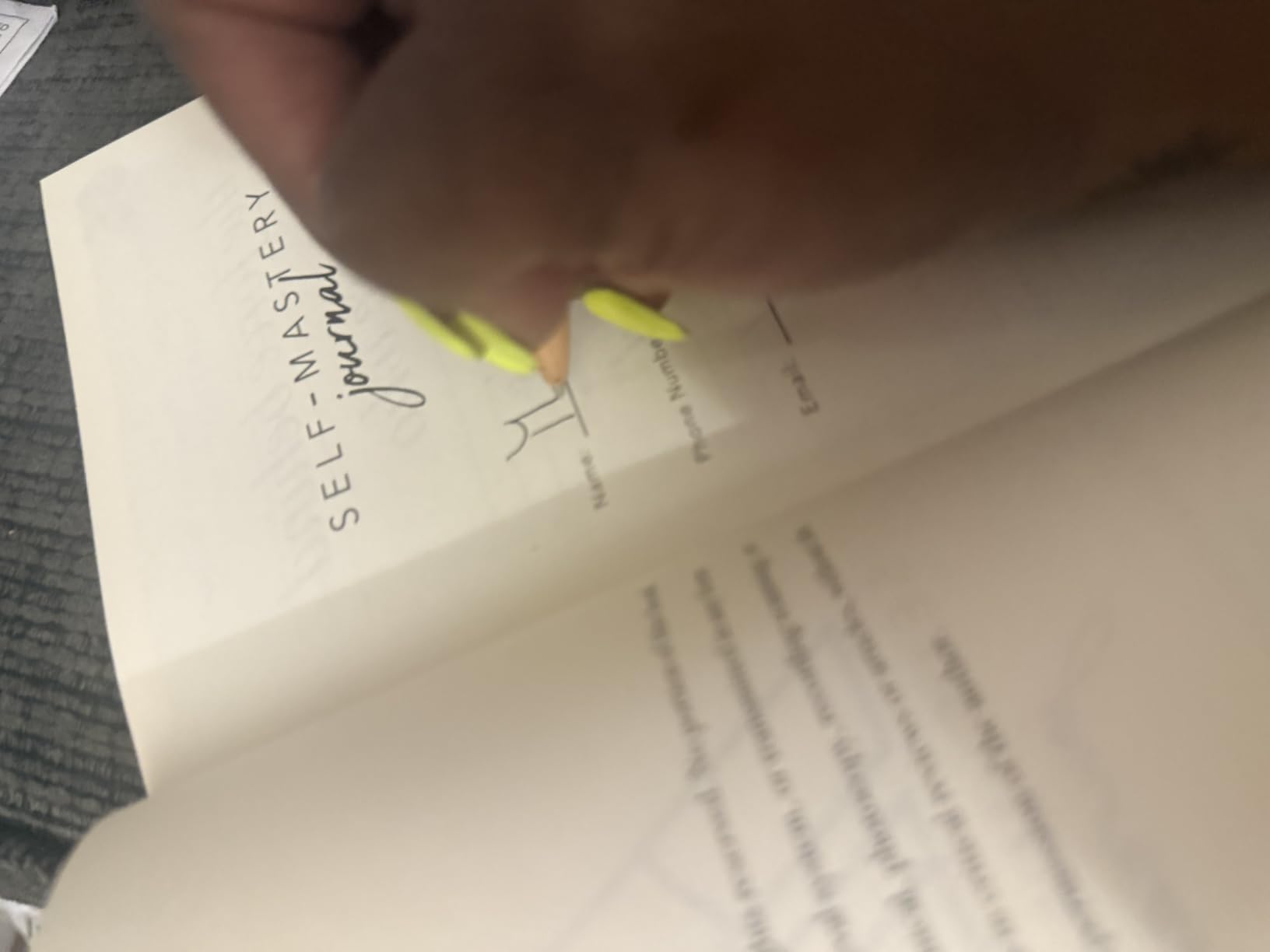 Self-Mastery 5 Minute Journal - Gratitude & Reflection for Men & Women customer photo 1