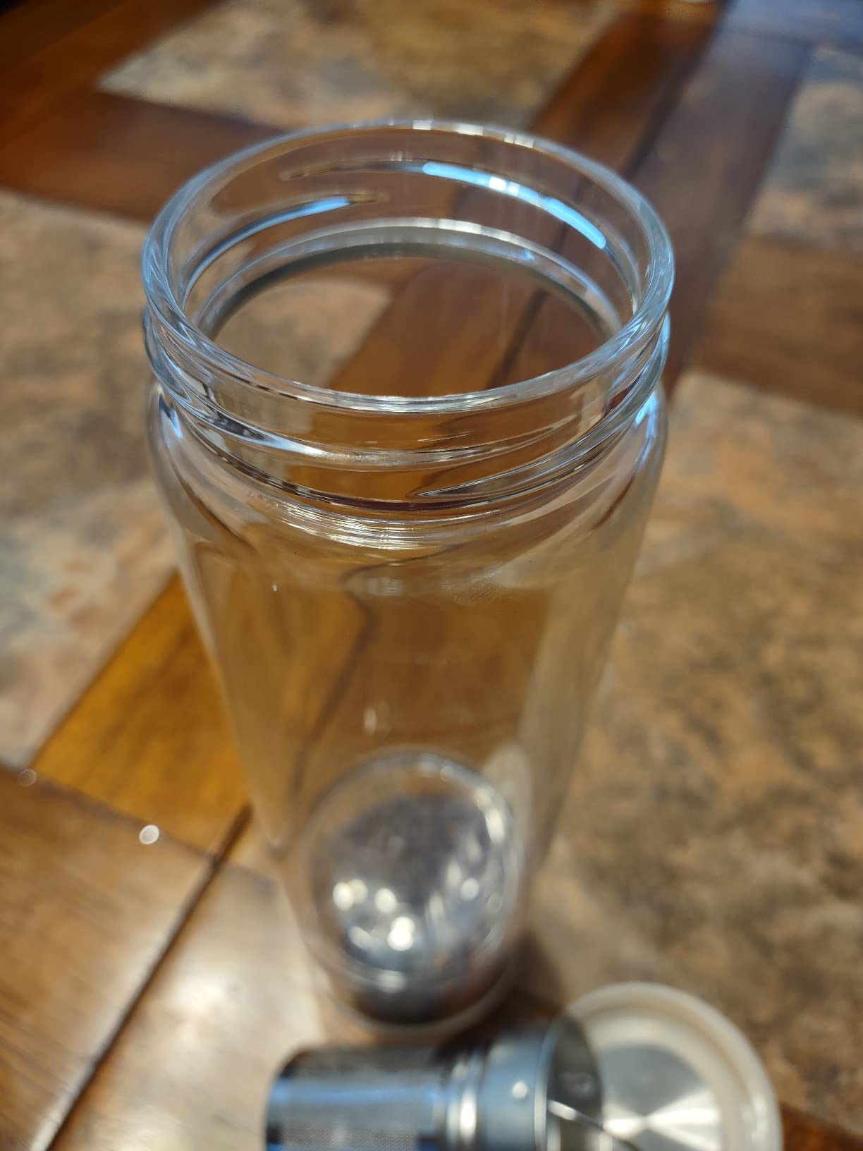 Yoption Crystal Water Bottle, Natural Amethyst Healing Glass Water Bottle, Includes a Loose Leaf Tea Infuser Bottle and Protective Sleeve customer photo 1