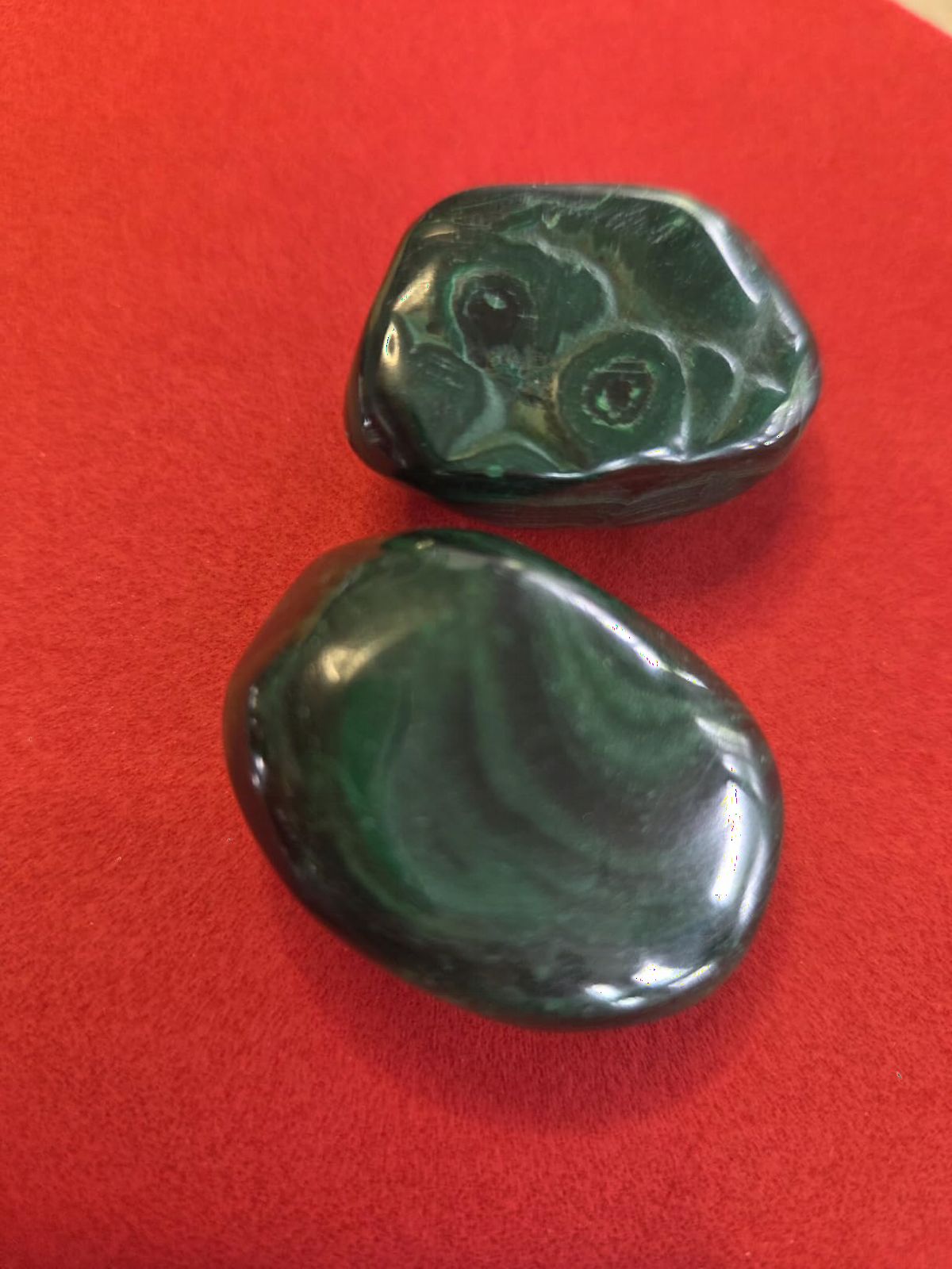 KALIFANO Tumbled Malachite Bundle - AAA+ Jewelry Grade Reiki Crystal Used for Protection and Positive Change - Piedras Caidas for Wicca/Healing (Family Owned) customer photo 2