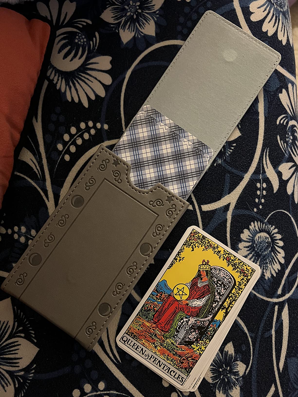 Leather Tarot Card Case/Holder - Grey - For Most Standard Size Tarot Cards (Fits Deck size with Box measuring 4.875 x 2.875 x 1.25) - Moon Design customer photo 1