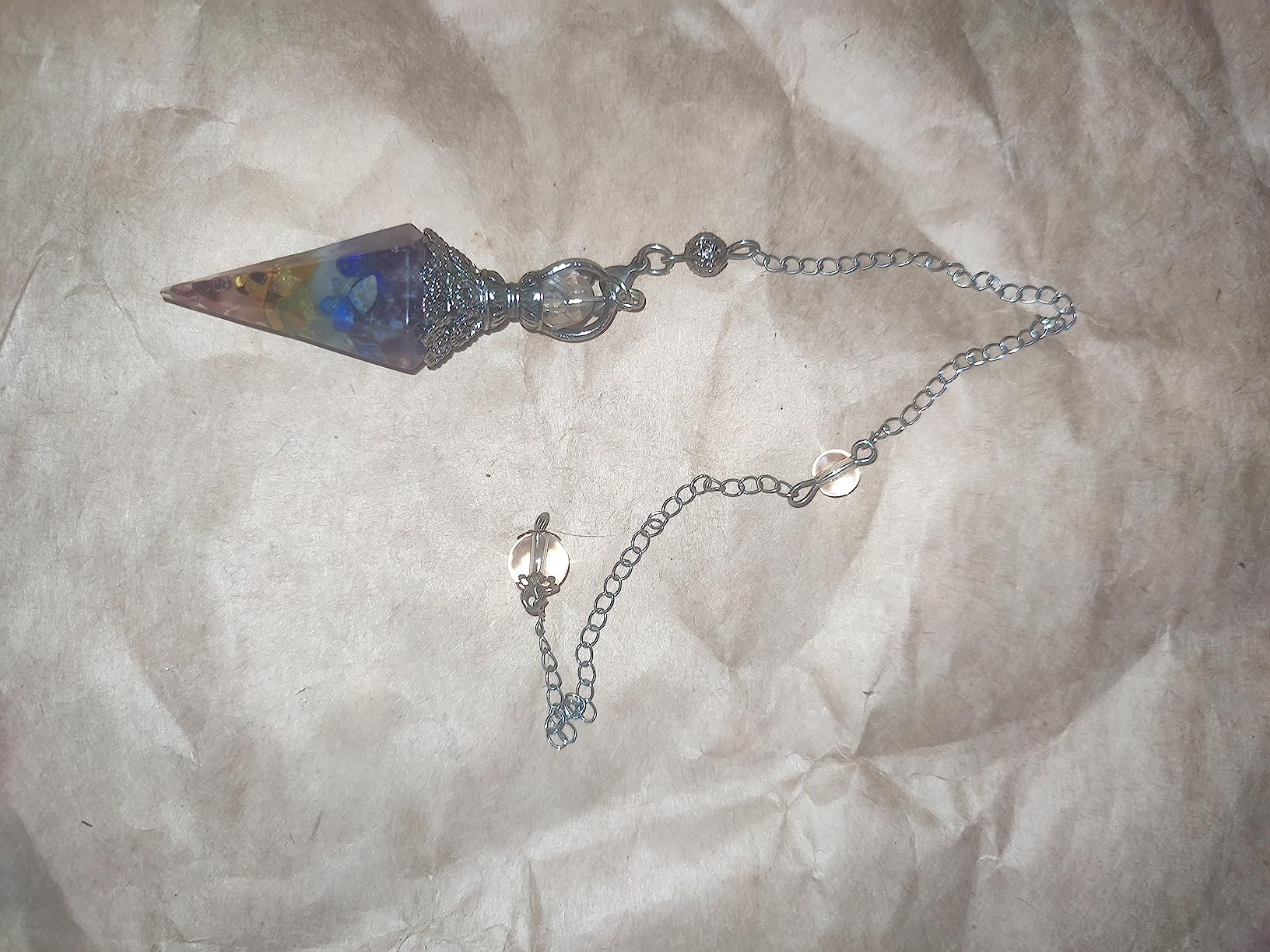 GEHECRST Natural 7 Chakra Healing Crystal Dowsing Pendulum Reiki Gemstone Chips Orgone Pendulum 6 Faceted Hexagonal Pointed Resin Spiritual Pendant for Divination, Wicca, Energy Balancing customer photo 2