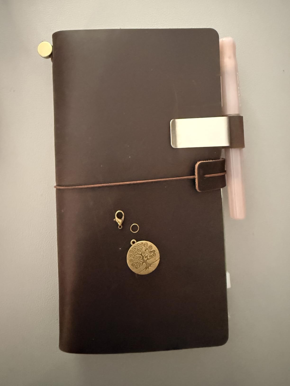 Moterm Travelers Notebook - 8.6'' x 4.9'' Retro Handmade Leather Travel Journal (Standard Sizes, Black) customer photo 1