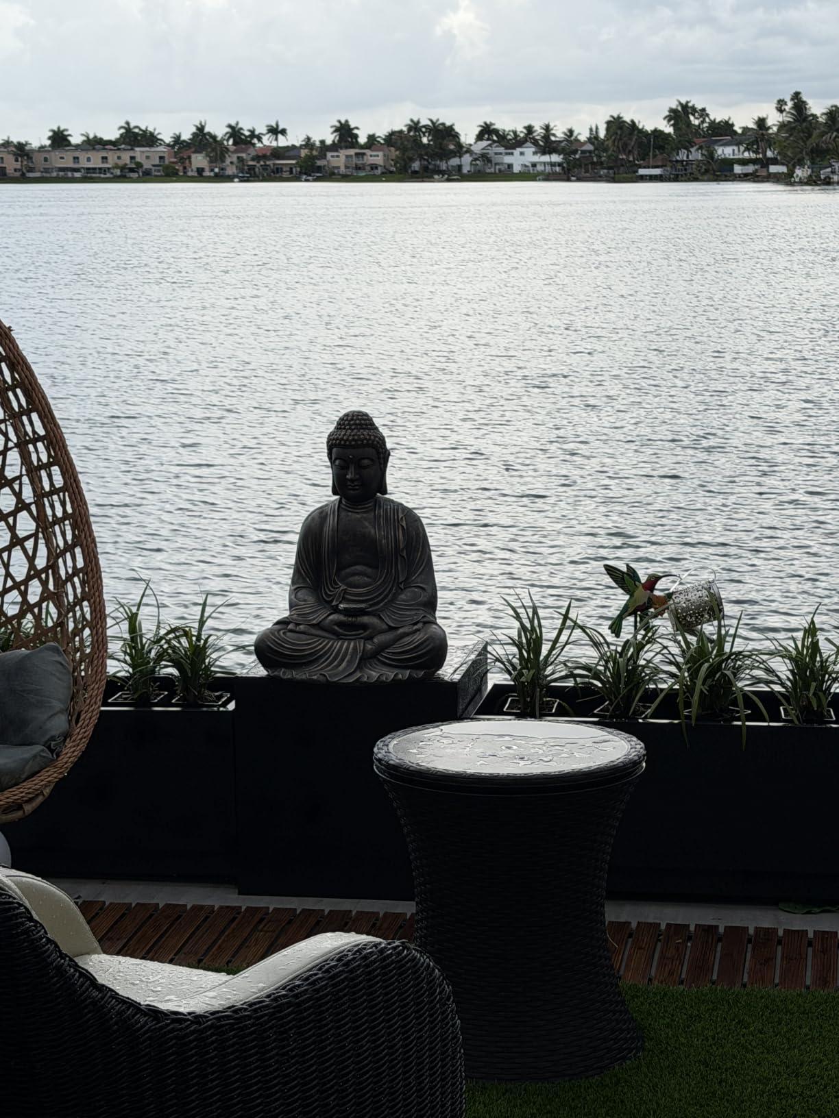 Glitzhome 22.75-inch Zen Meditation Buddha Garden Statue, Bronze Large Indoor and Outdoor Sculpture, Hand-Finished MGO & Fiberglass Decor for Home Patio Yard customer photo 2