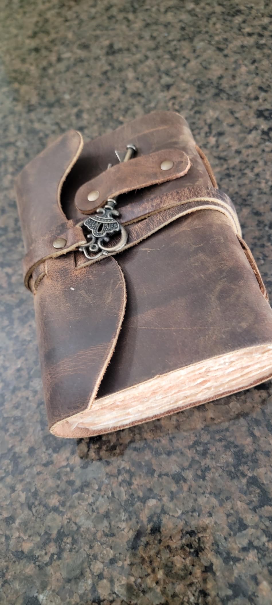 LEATHER VILLAGE Vintage Leather Journal - 200 Handmade Vintage Deckle Edge Paper - Leather bound Journal For Women Men - Vintage Key Closure - Book of Shadows - Cappuccino Brown - 6X4 inches (A6) customer photo 1