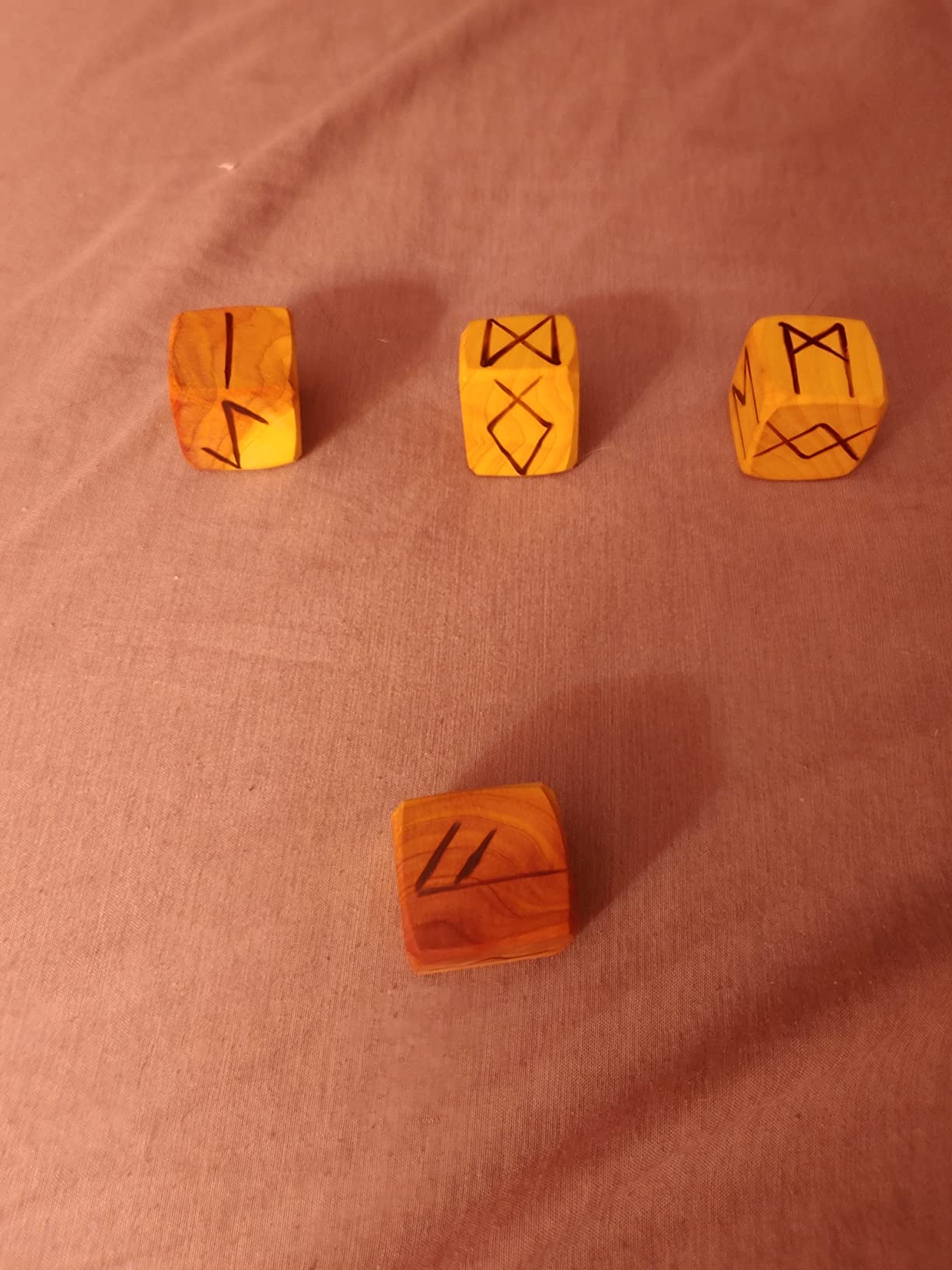 Wooden Runes Dice Set Pine with Carved Elder Furthark Alphabet Viking Runes for Divination and Healing (Pine) customer photo 1