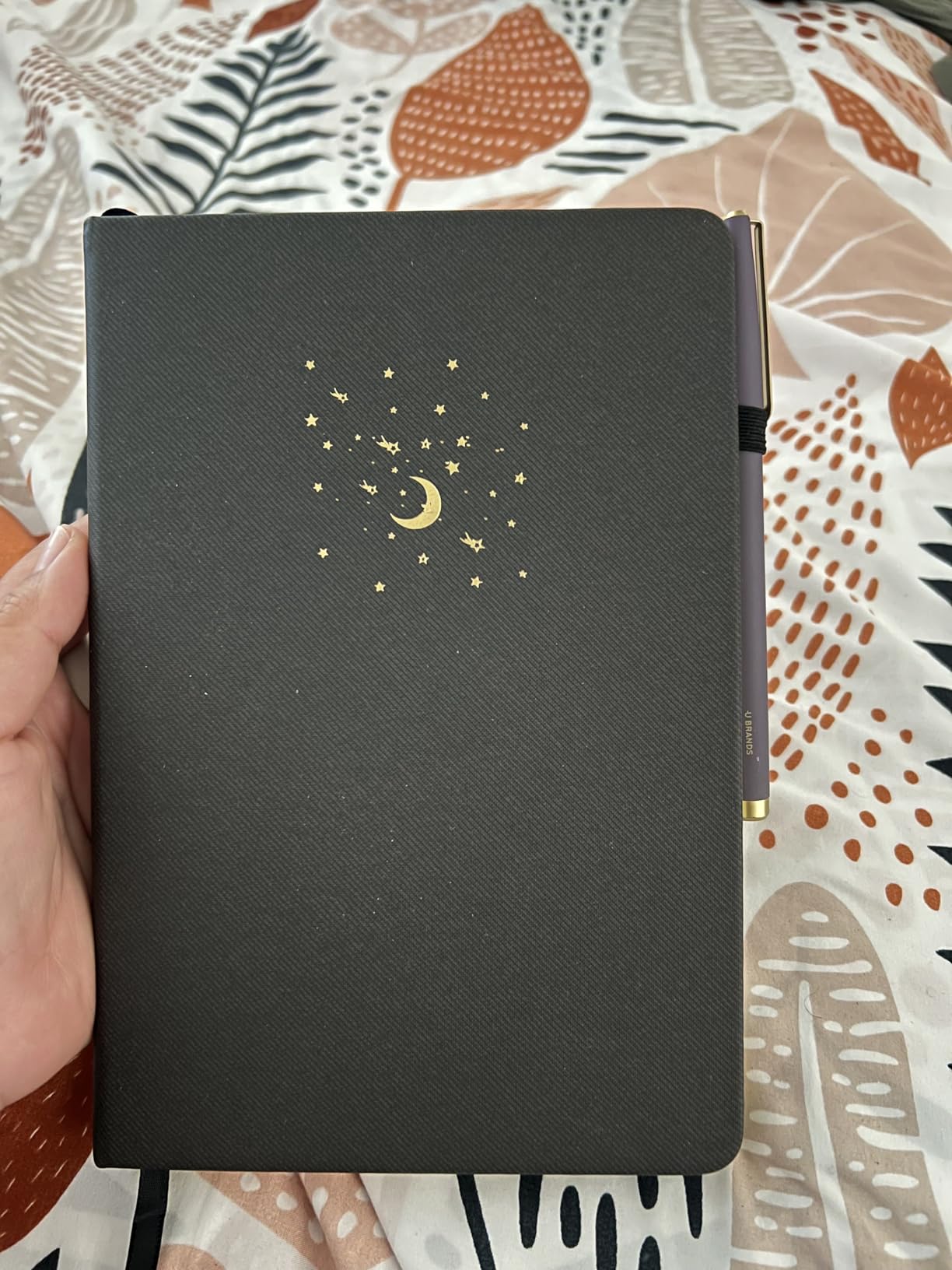 CAGIE Journal for Women Men Lined Dream Journaling Notebook Diary, A5 Black | Hardcover, 196 Pages, with Pen Loop, Bookmark, Elastic Band, Portable 5.7