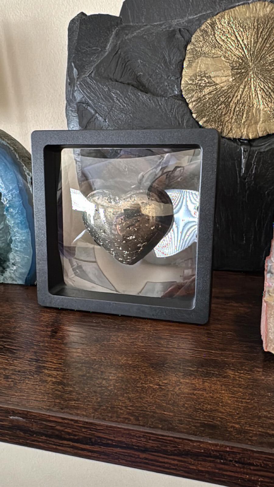 KALIFANO Pyrite Heart Cluster - High Energy Iron Piedra Pirita with Healing Properties (Information Card) Fools Gold Rock Reiki Crystal Carving Used for Increased Willpower and Manifestation customer photo 1