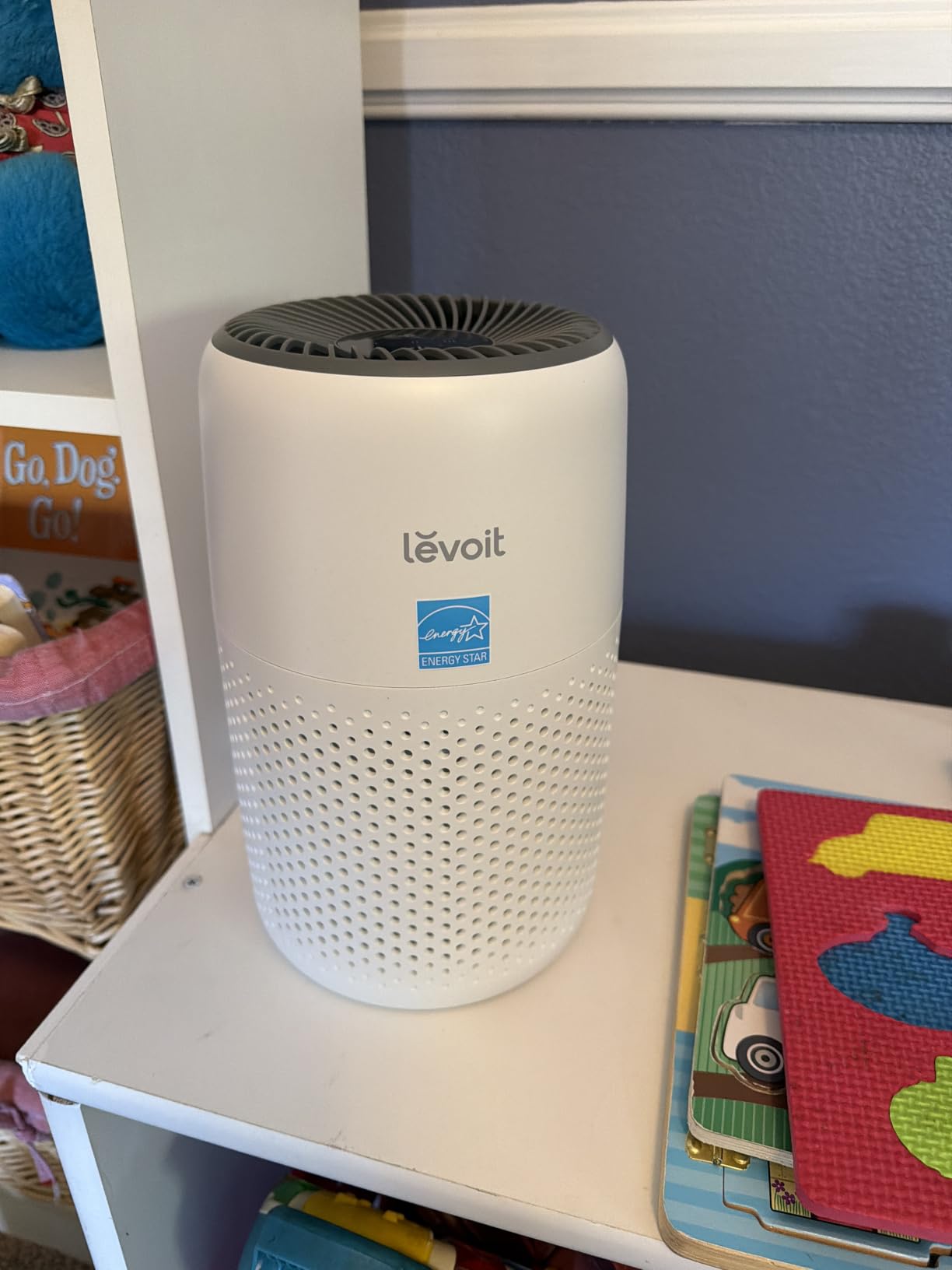 LEVOIT Air Purifiers for Bedroom Home Dorm, AHAM VERIFIDE, 3-in-1 Filter Cleaner With Aroma Pad, Filters Smoke, Allergens, Pet Dander, Odor, Dust, Office, Desktop, Core Mini-P, White customer photo 1